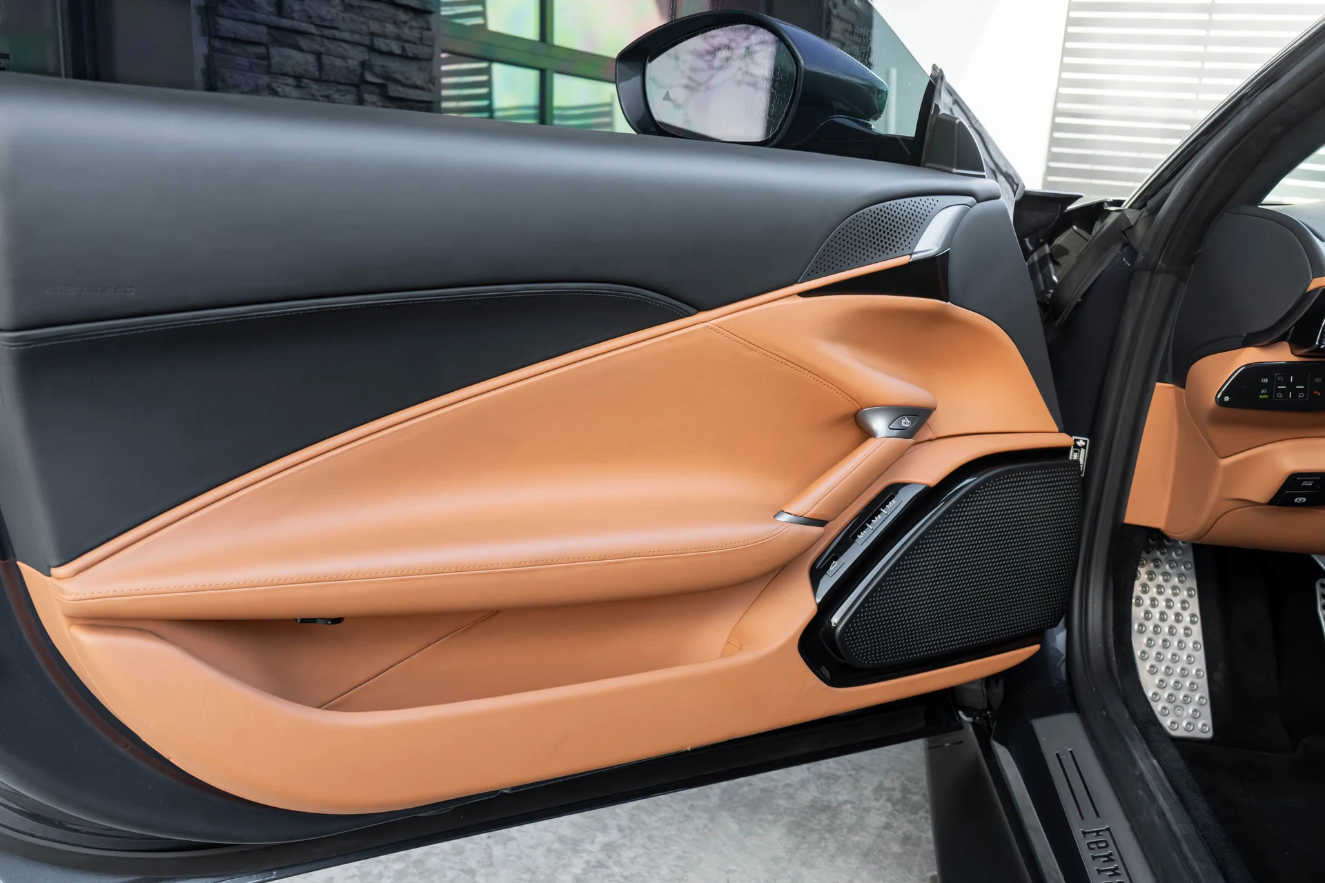 mph018_2291502965_19_089828f72b