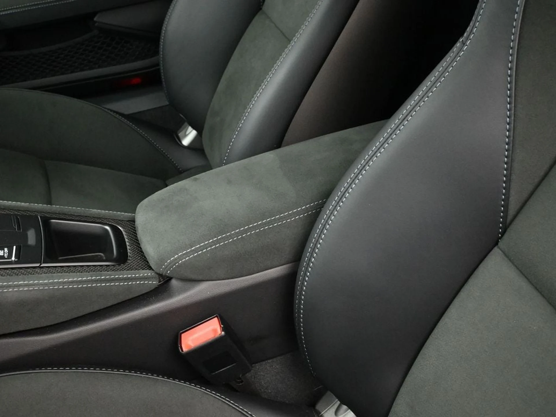 mph018_2298174954_2177e59e48eeab4c39aca6f5da7f18b2x_92b01e0f5b