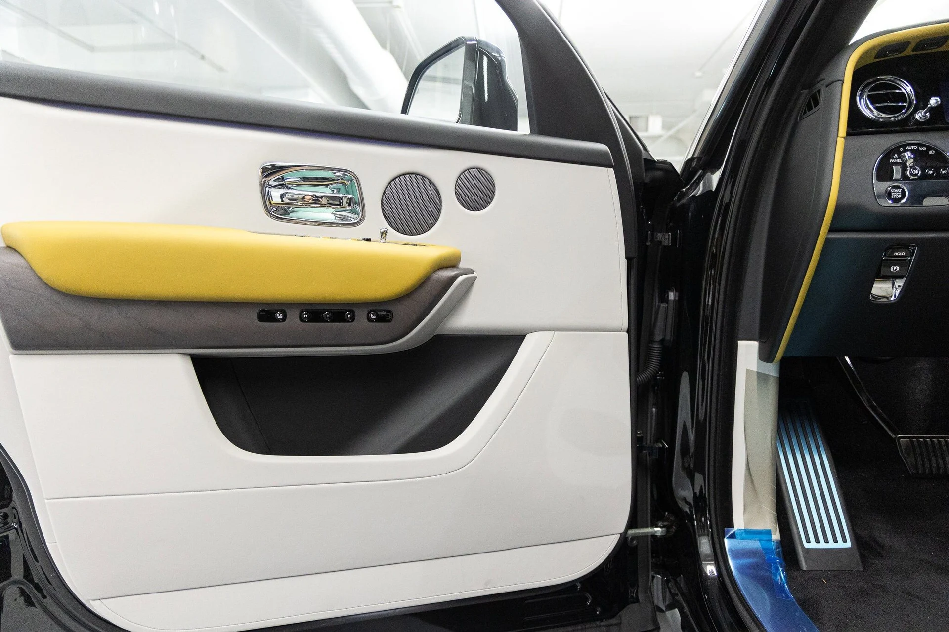 mph018_2298223798_51a9b38ce4e401af612ef77cc4fa4e8fx_28246ea6a7