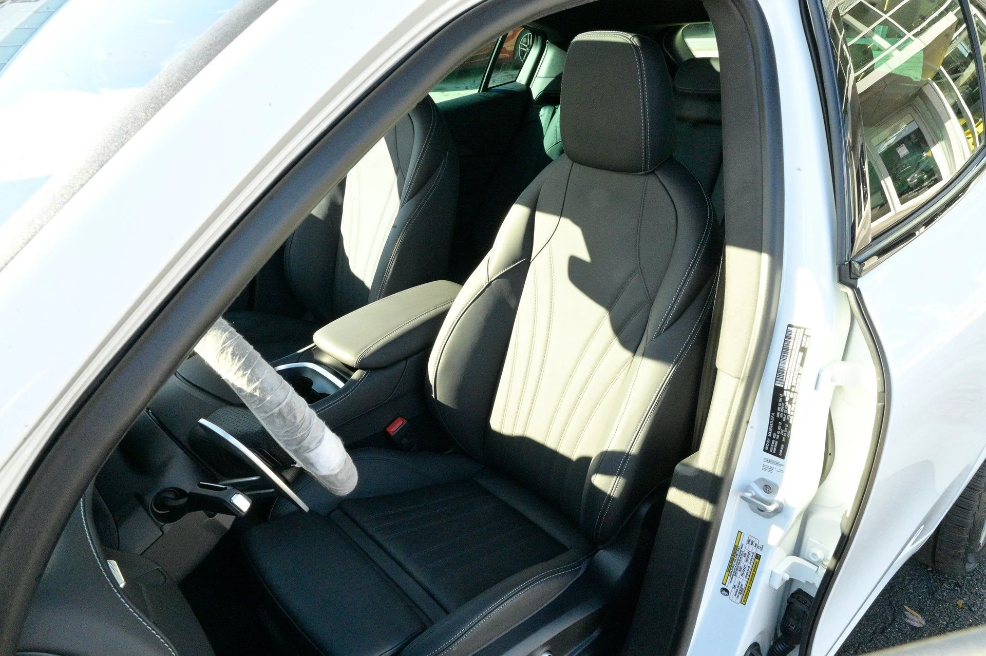 mph018_229889049_d4eca512c85142b5896bf9776e25dc7e_4f327388fc