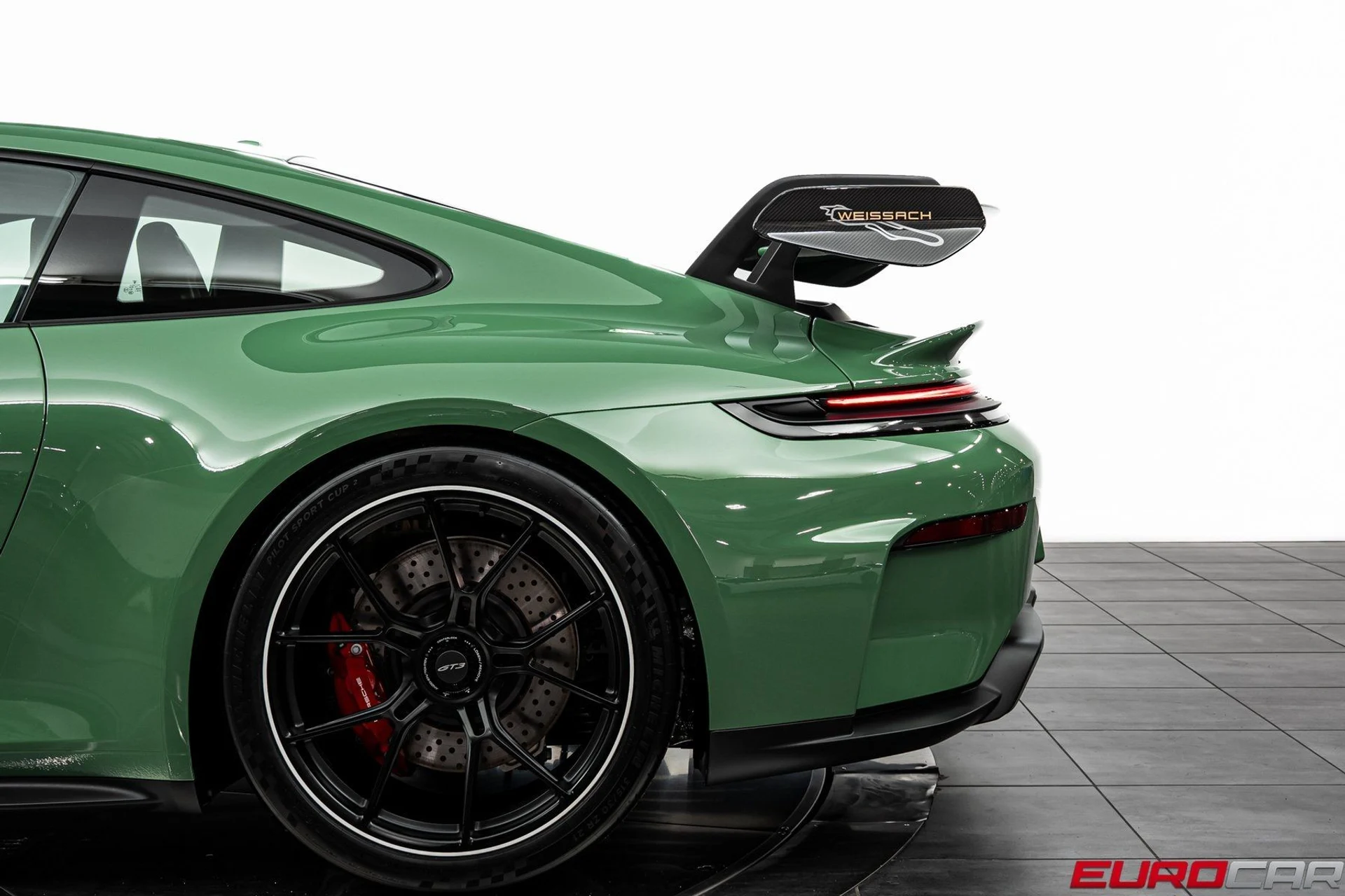 mph018_230728656_image_19_7373ab8255