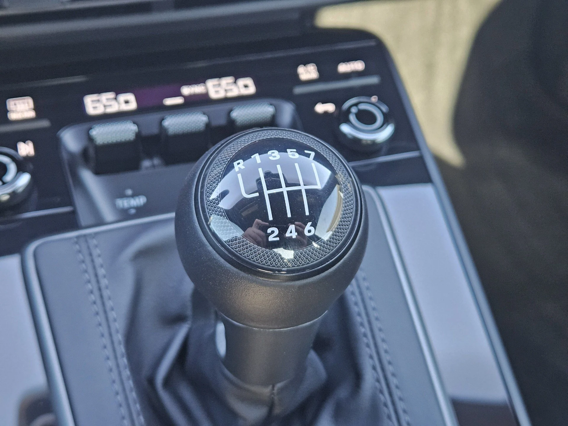 mph018_2310319805_9fa9755022b43a3f3167d221d161112fx_2efffce0d3