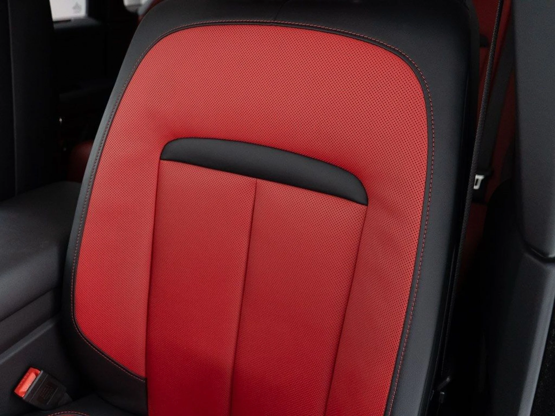 mph018_2317171867_867f5ca0c0aa79192a7d85accf530592_25133cf4c0