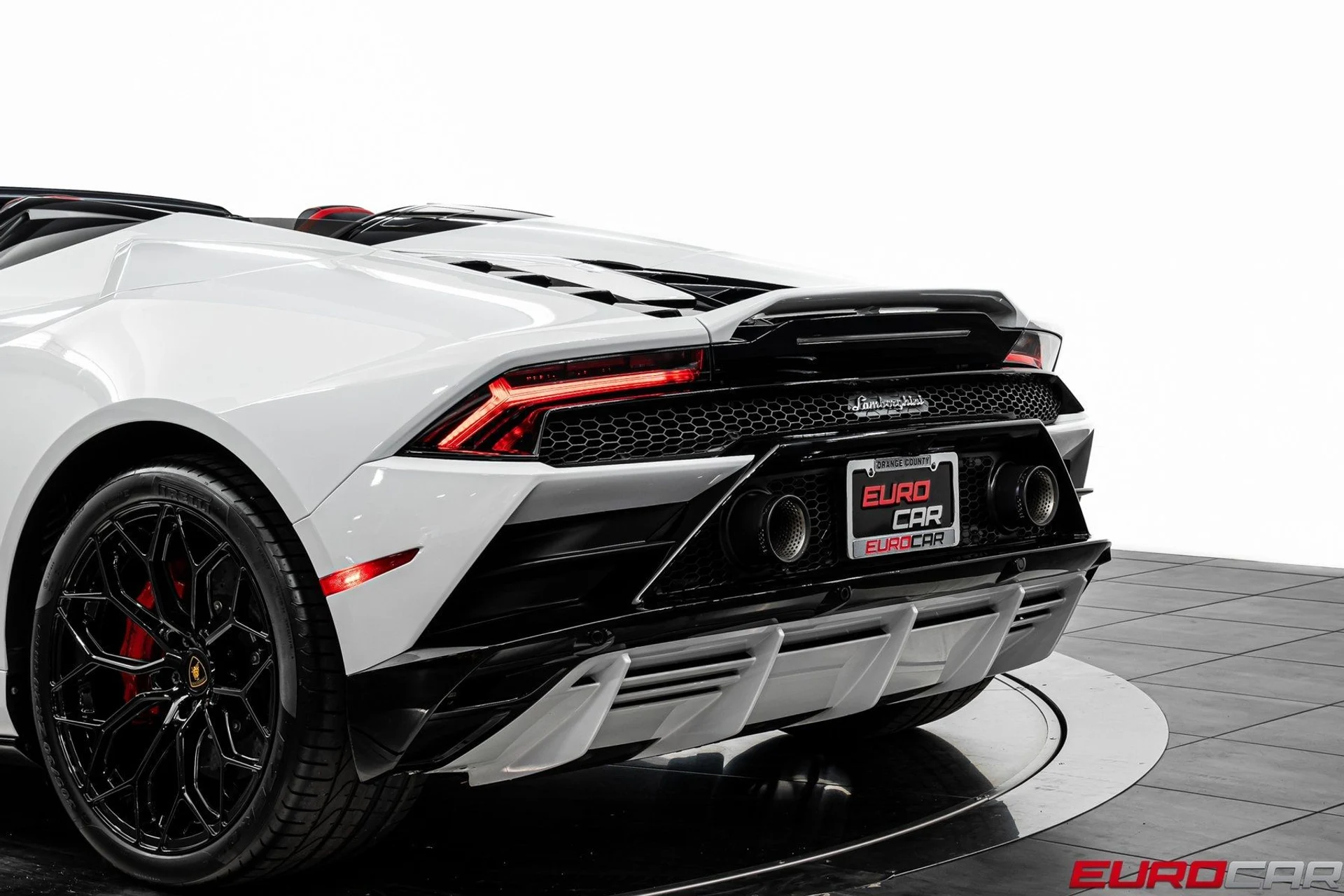 mph018_2320189865_image_19_e58780bdc9