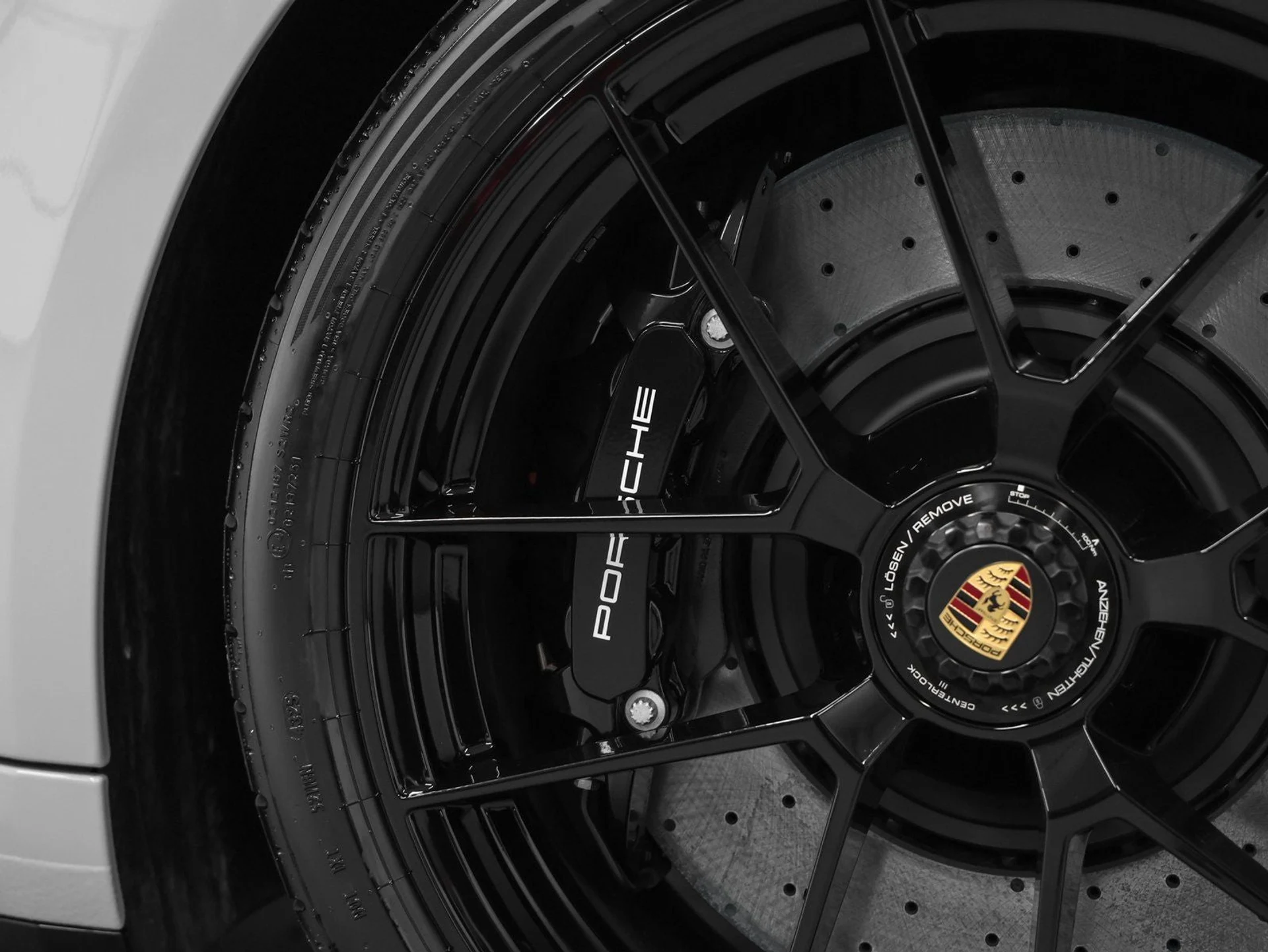 mph018_2320743797_19_2bd7d83458