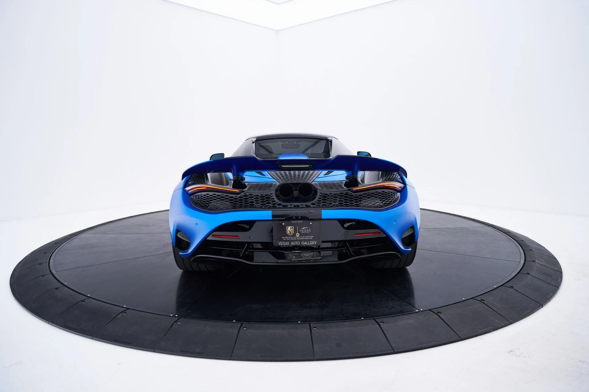 mph018_2323670106_Used_2024_Mc_Laren_750_S_1793147364_c6788e9a95