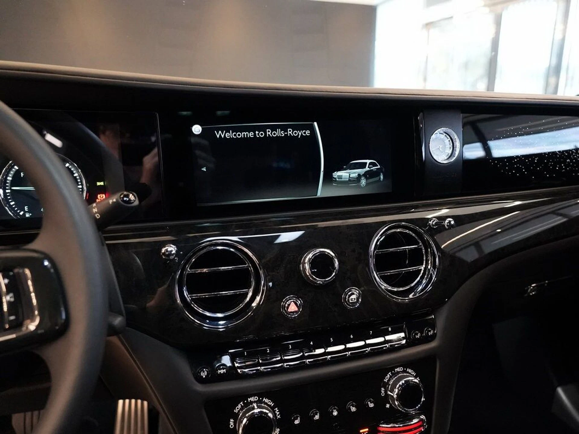 mph018_2325455464_45cd158b9e59ca0e54195f970689e71bx_f395872baf