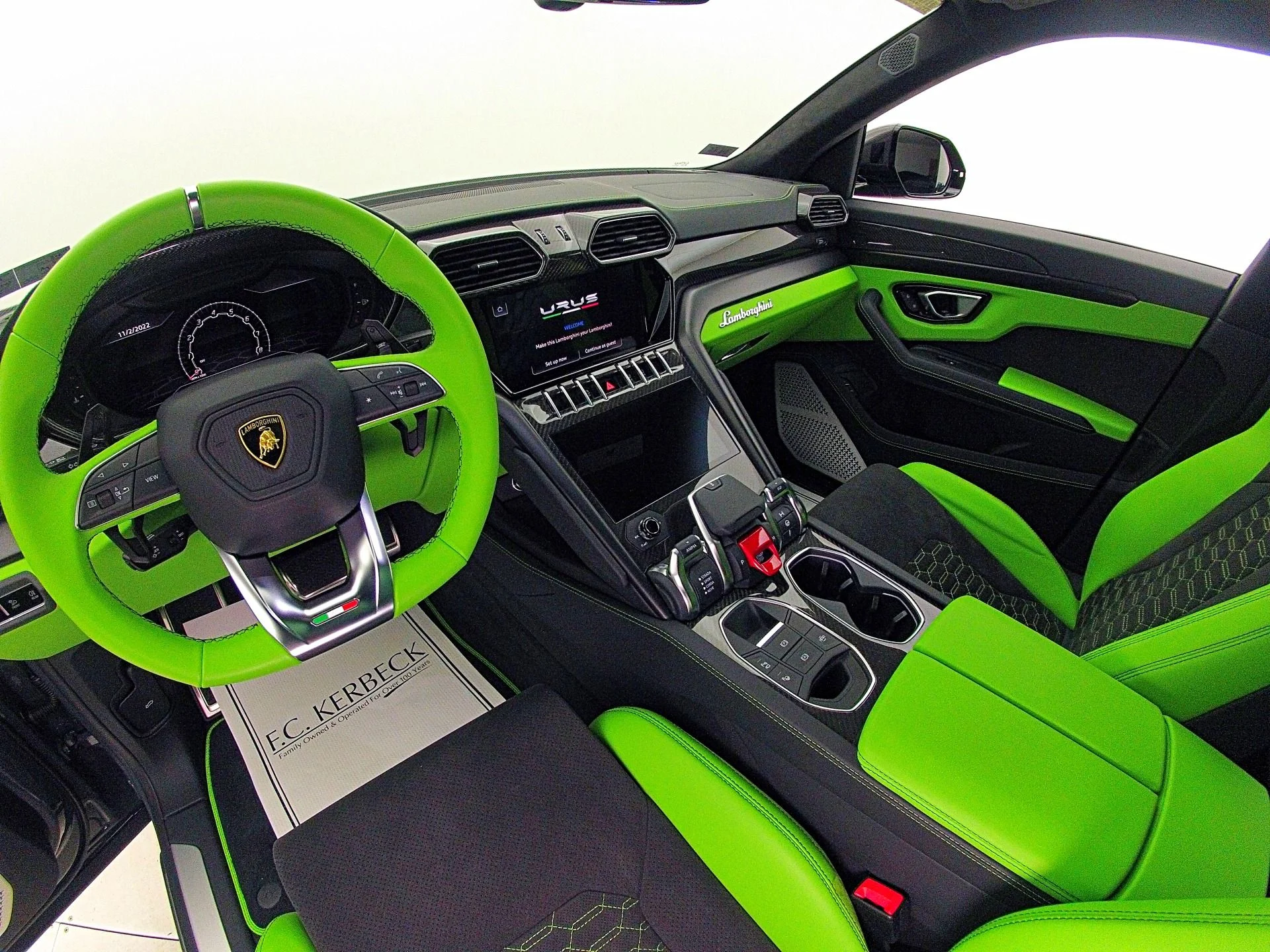 mph018_2327491227_Used_2022_Lamborghini_Urus_SELEZIONE_PRE_OWNED_CERTIFIED_823f5fdca2