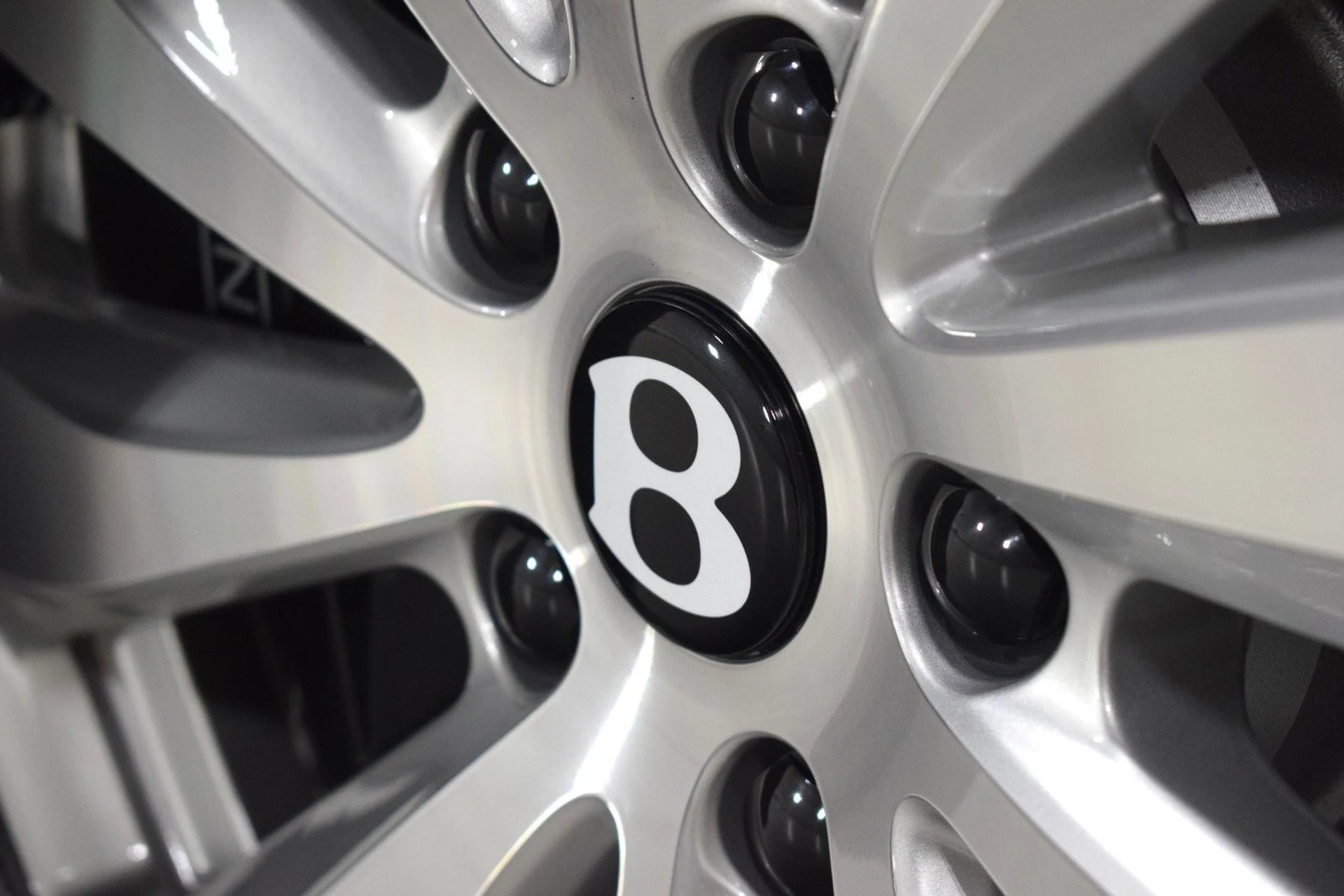 mph018_2328593974_e77d4689230a3b62f1353e5abf2725c6x_b65c1512a2