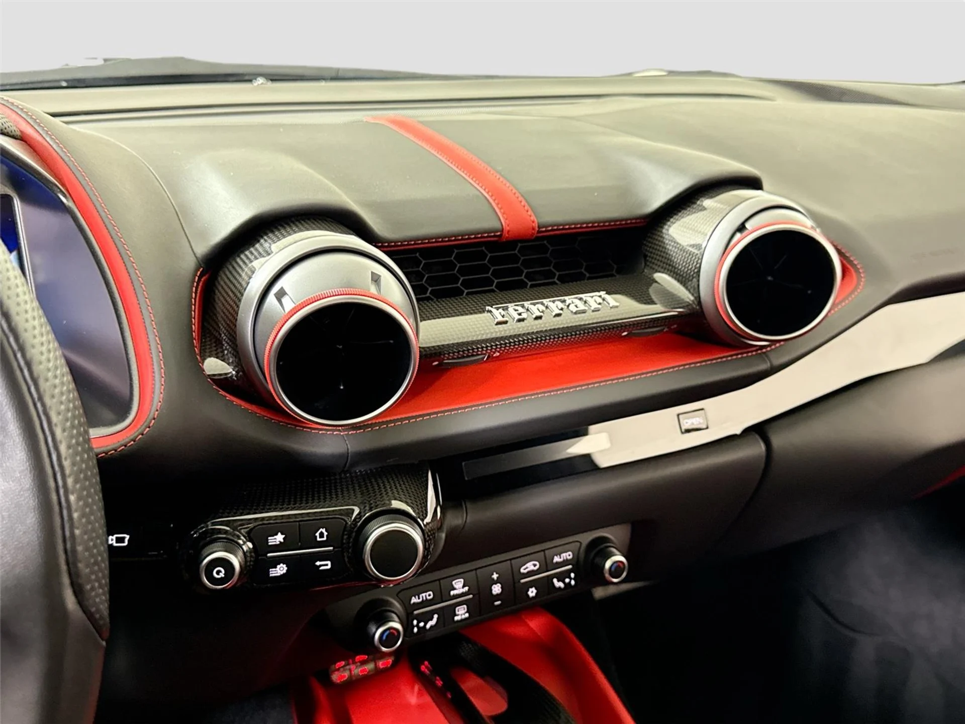 mph018_2330041432_3a020eba488672b24ddc399eb20796ce_259d0a42c4