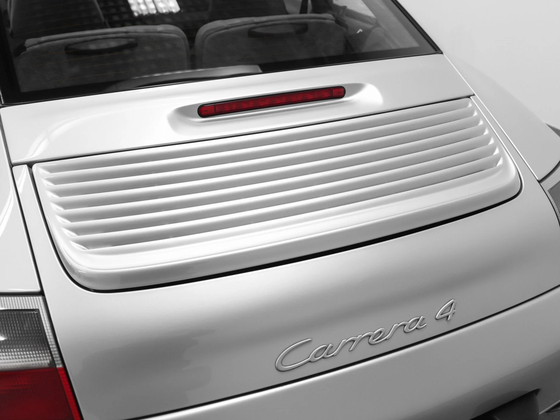 mph018_2332062851_19_0ee6212536