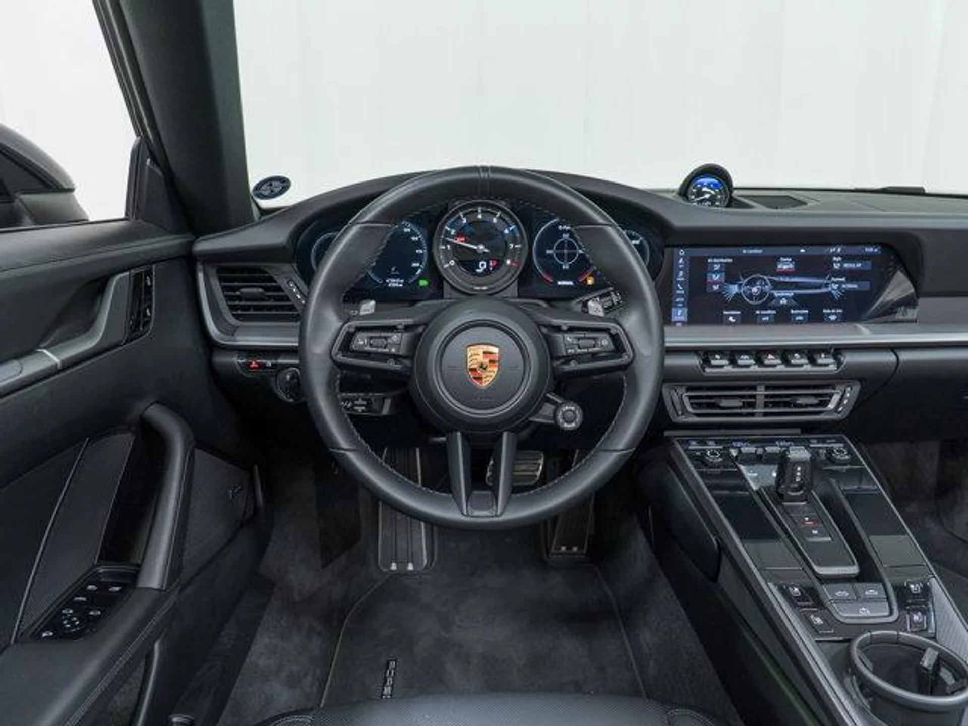 mph018_2335320321_018_Xx_Qv2_Mb_Ks_D3_NH_Vw_Hp_PVZ_24_8f49a75e4f