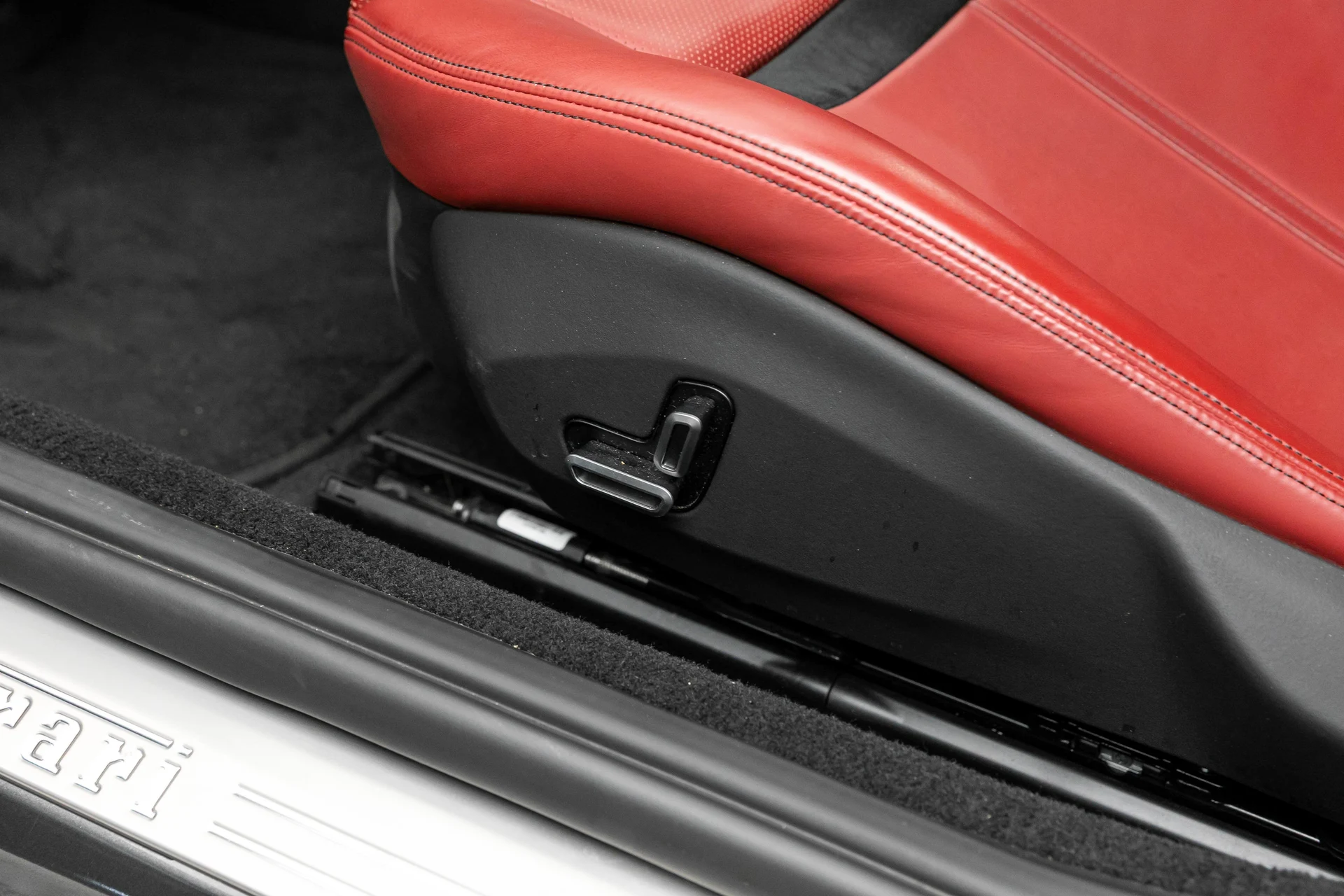 mph018_2335617845_796a4e2c90d24edbb6e8218aa0598353_80512db41d