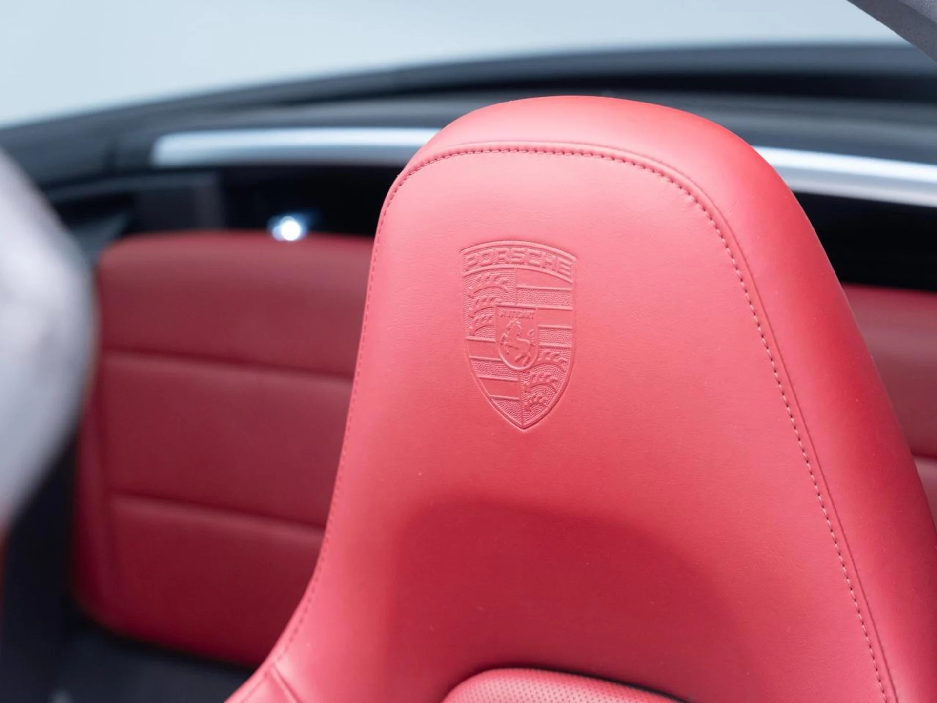 mph018_2346067848_fa1b4e68d6c1198882877e7c7b919d17_b5d33e7a52