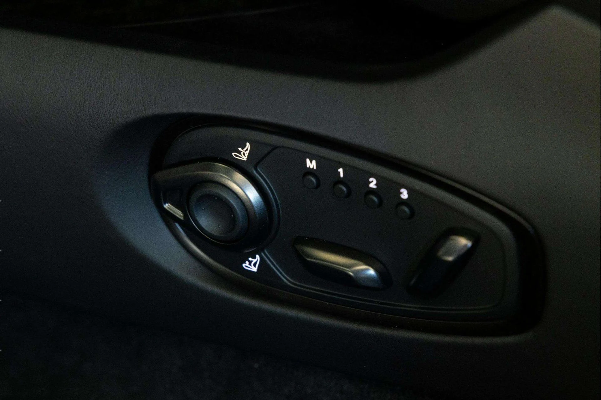 mph018_2351553316_4b4c6b3a_e2e0_4ba7_a467_8f96ee2564b2_f89032c208