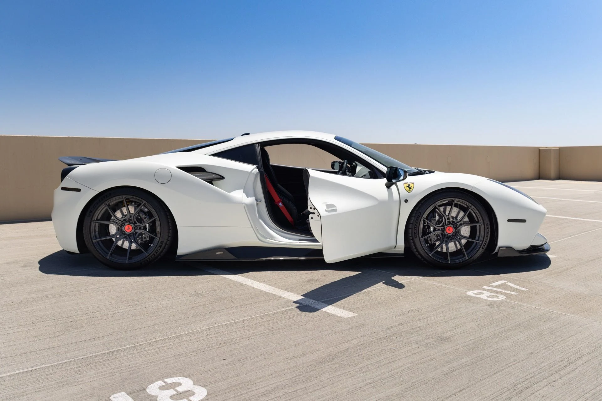 mph018_2351910768_Used_2018_Ferrari_488_GTB_1778883236_8d67ea9ec3