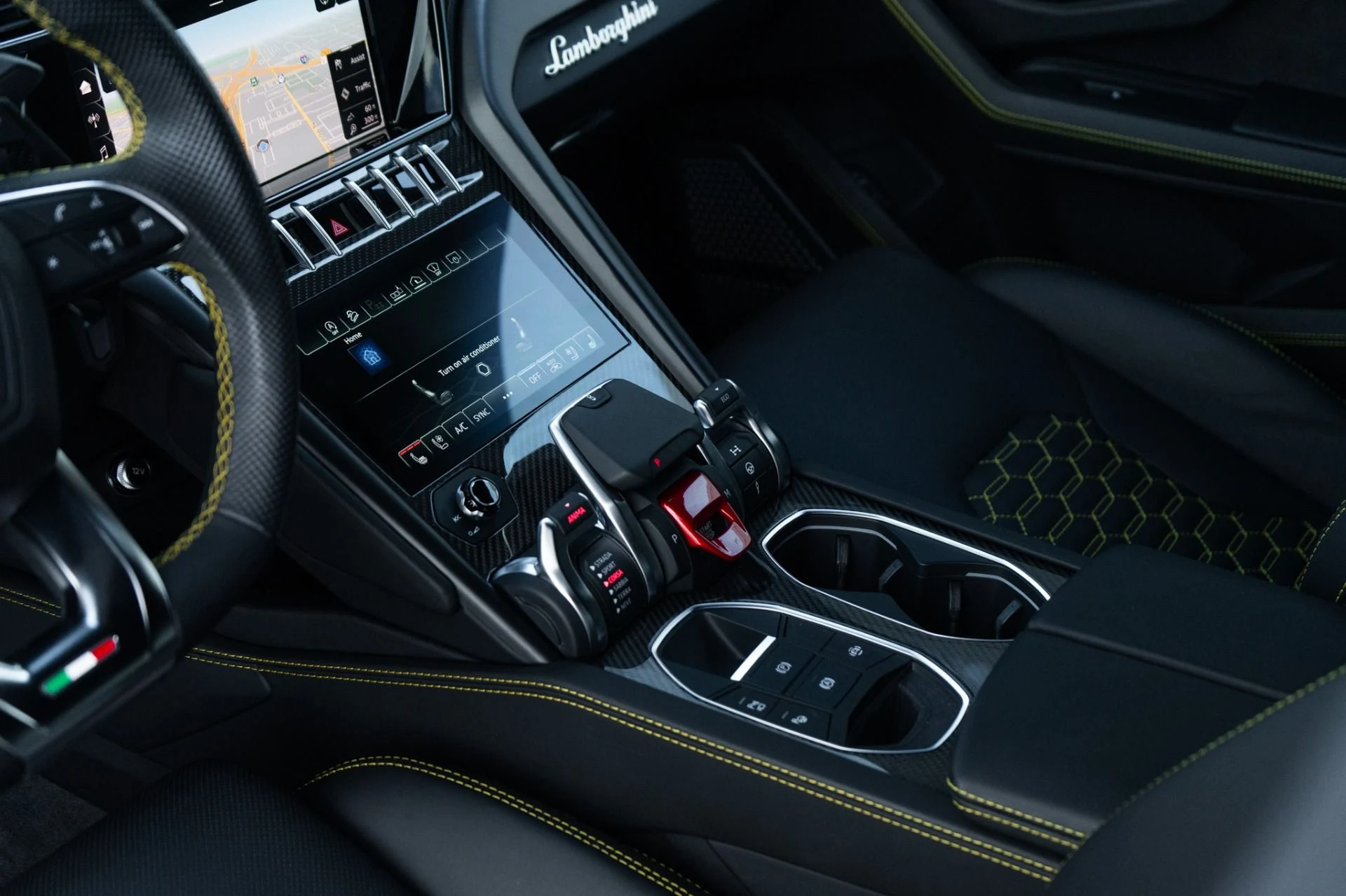 mph018_2355523236_Used_2021_Lamborghini_Urus_1770744627_28977ca927