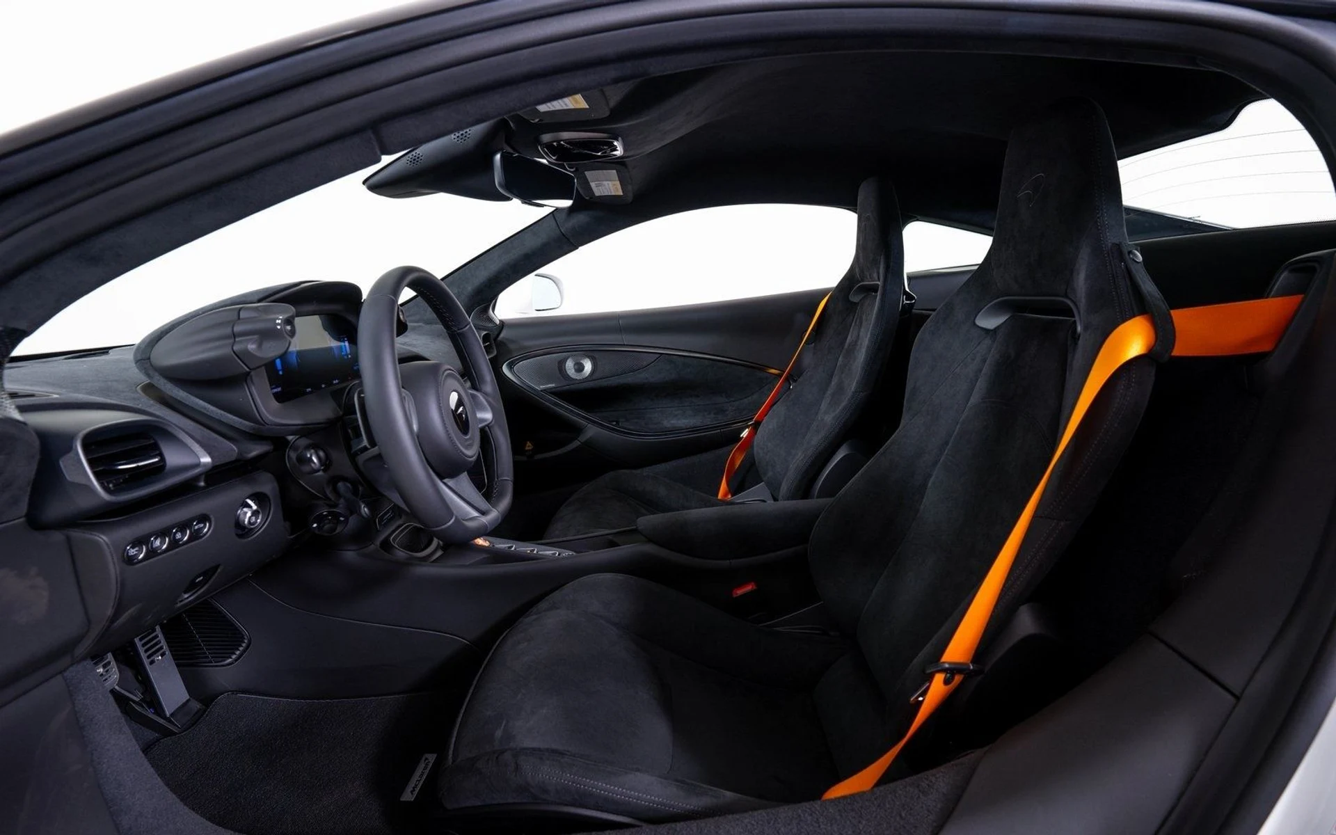 mph018_2361631596_4c75cb7c9efbe9921f123758d230ac6bx_a15c3bc3f7