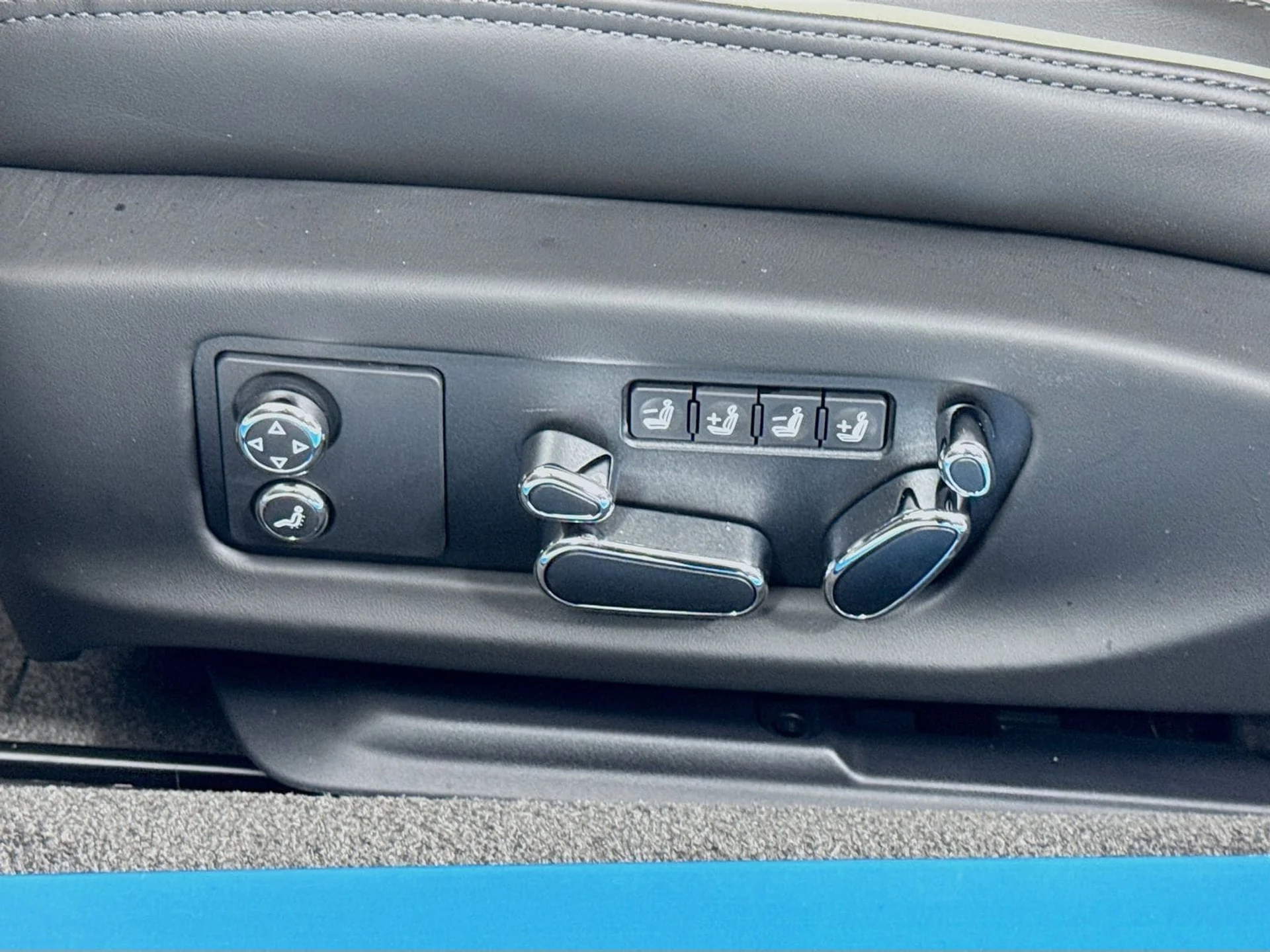 mph018_2363086550_243f91597f8f8d26d5cd25b8d0672e0ex_70728e3fb1