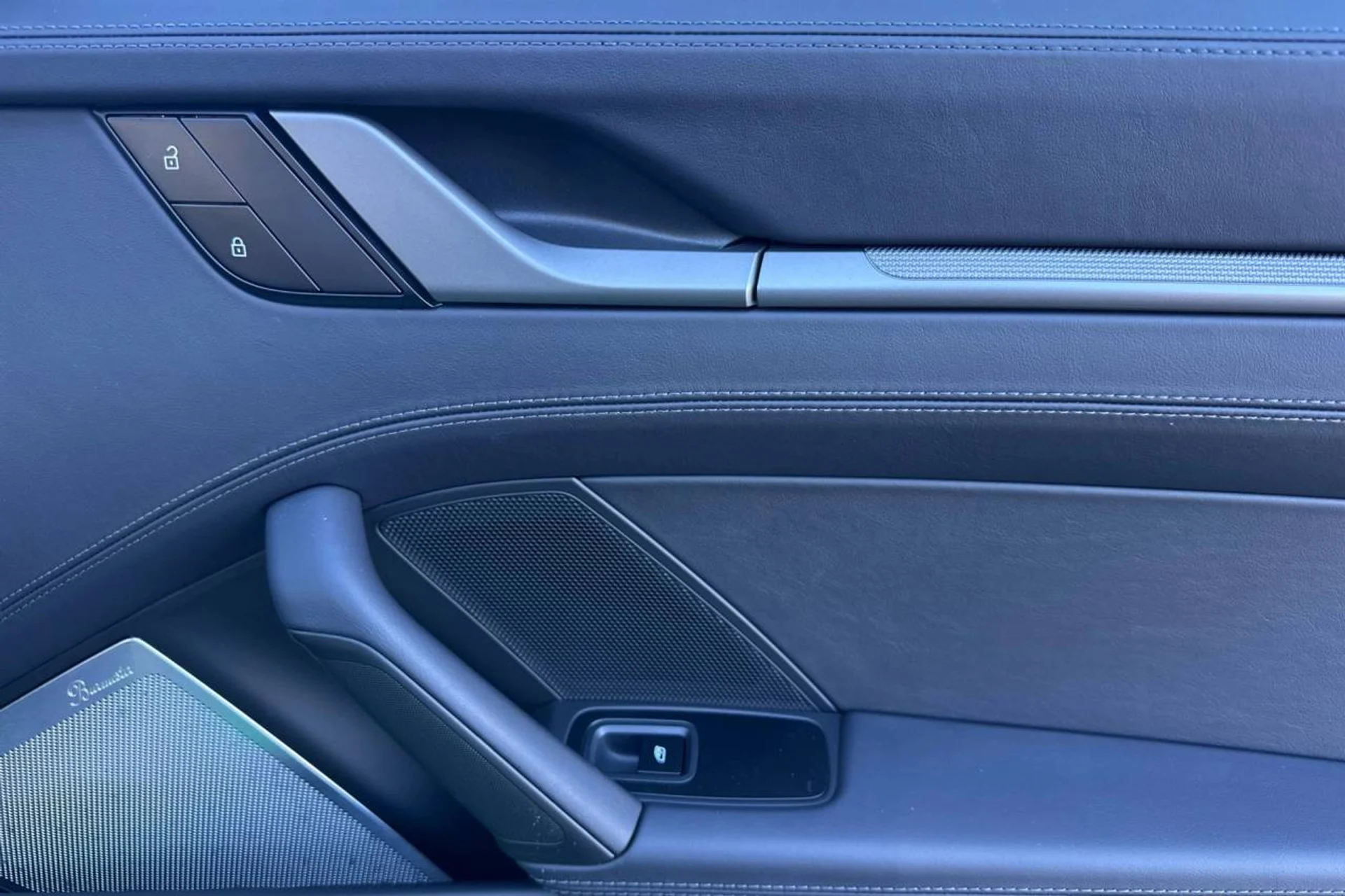 mph018_2372872553_1280_6cca8ef752