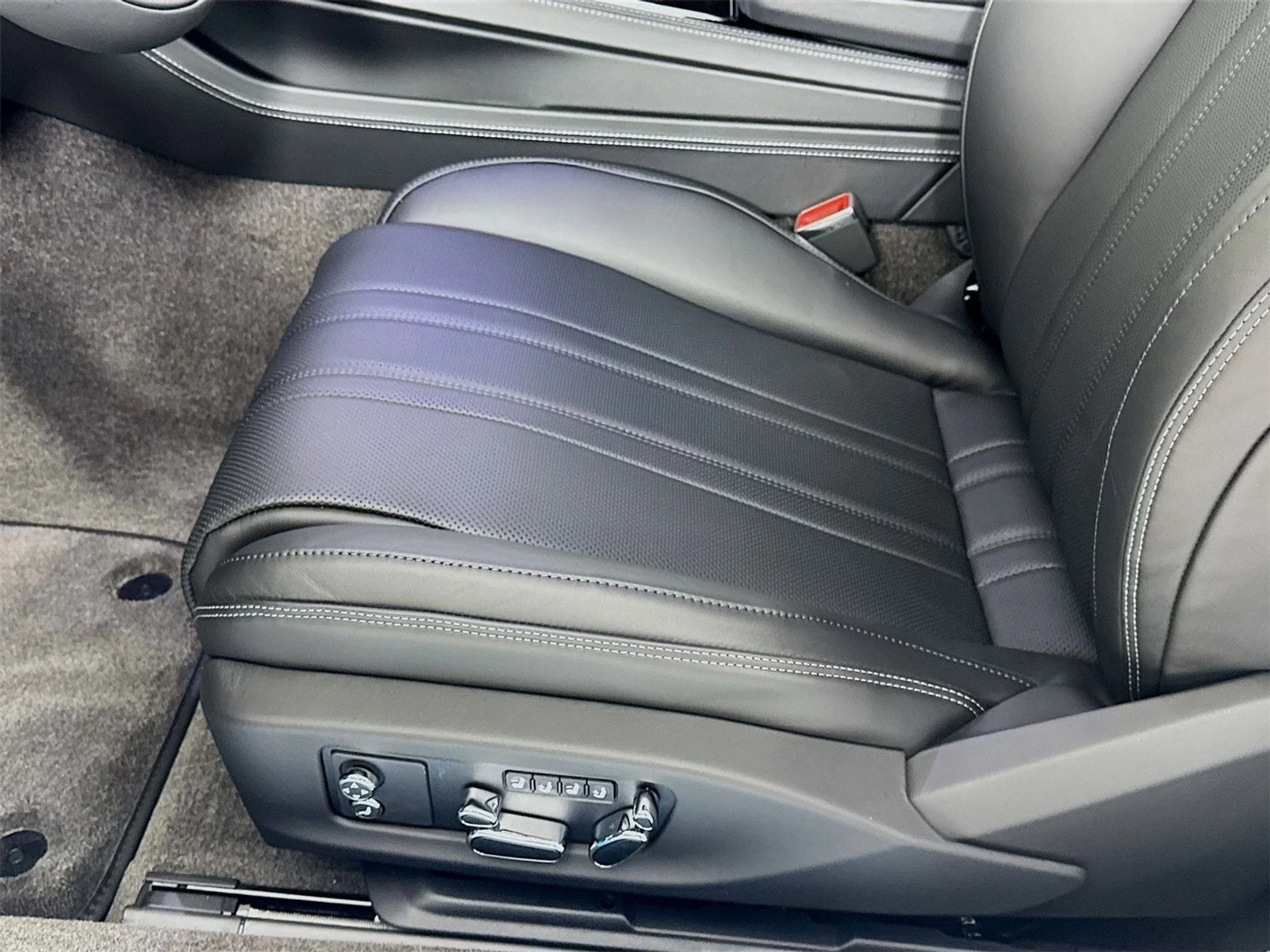 mph018_2373861569_ee8f4490502fcf2c23c4edd0ac8348dbx_1621a3bdc7