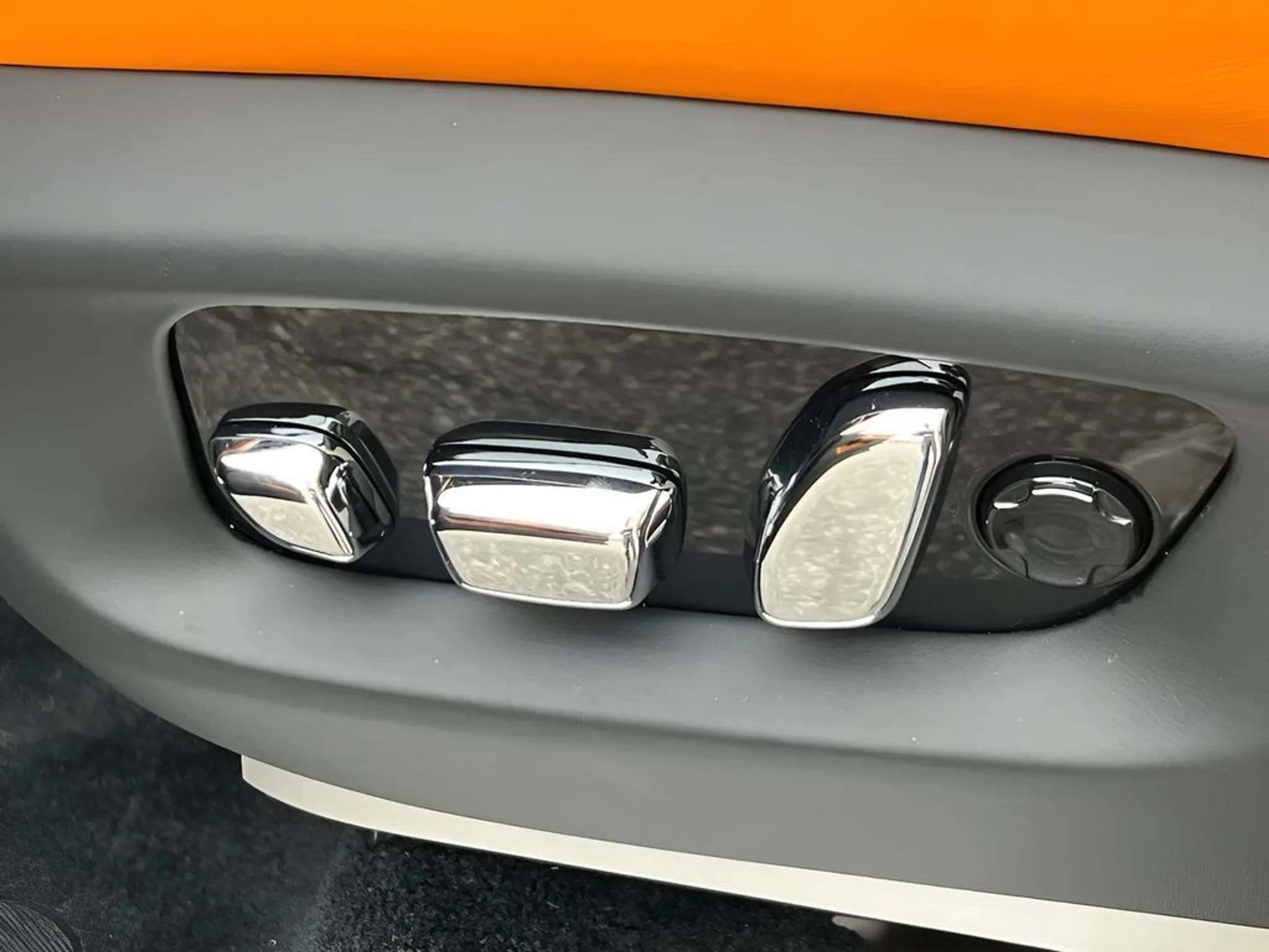 mph018_2377925503_00wqmmoe6xjpurkfzm2pvbp2jmad_310998ee37