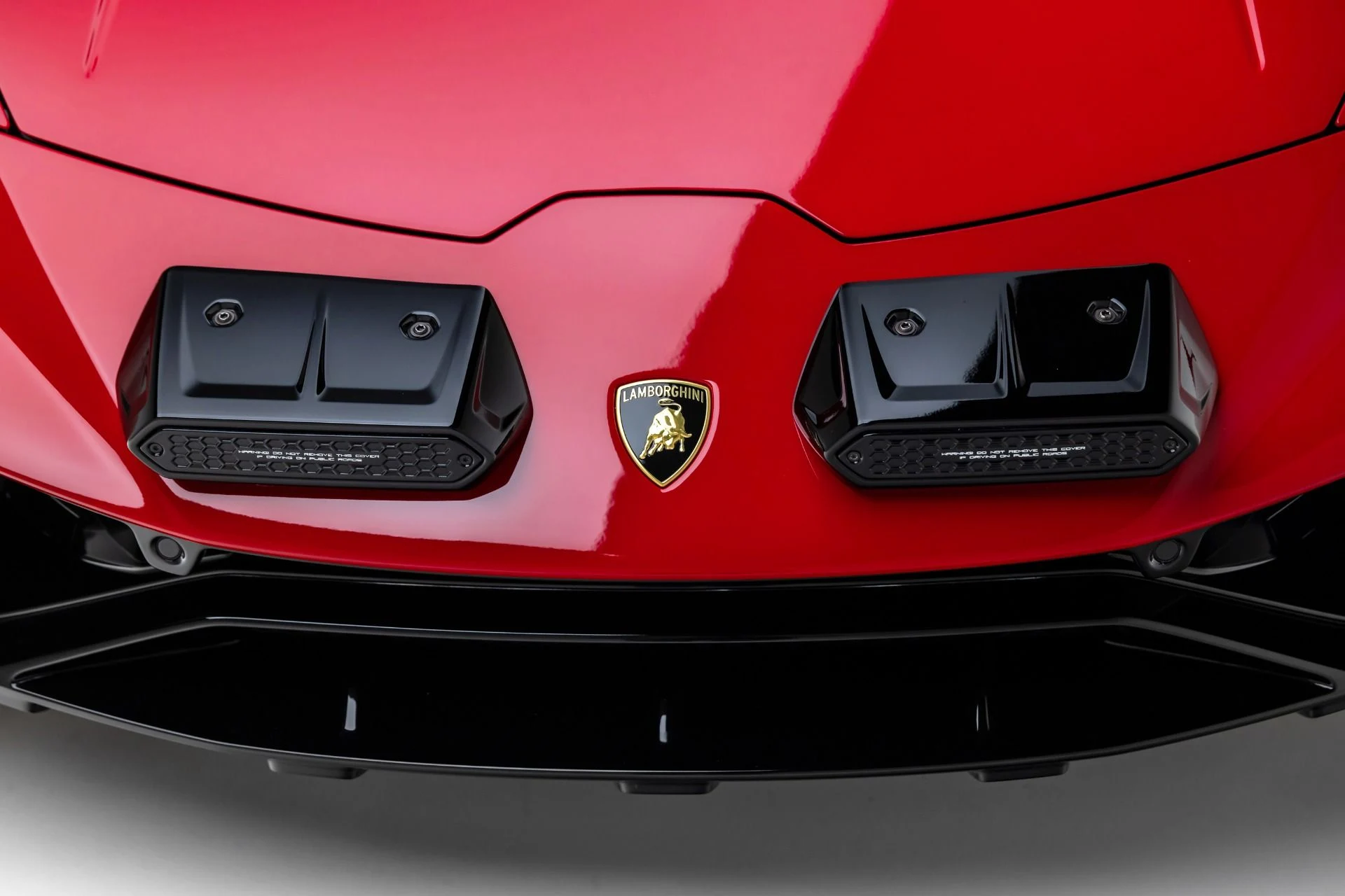 mph018_2382436152_Used_2024_Lamborghini_Huracan_Sterrato_1765391926_b38d7e7879