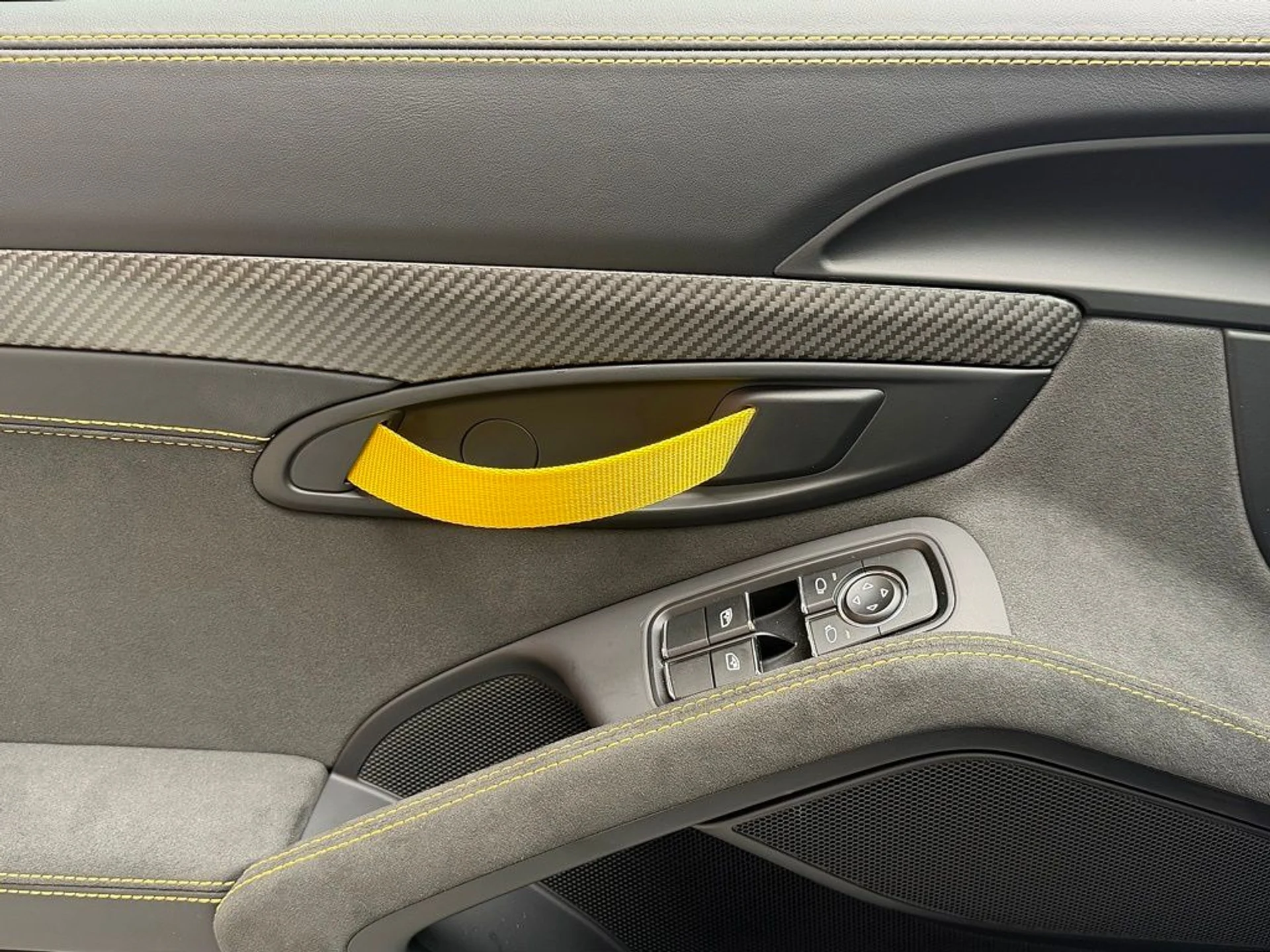 mph018_2387268727_107acc4e0facaffeecdd1463b8936e0fx_f452d13d47