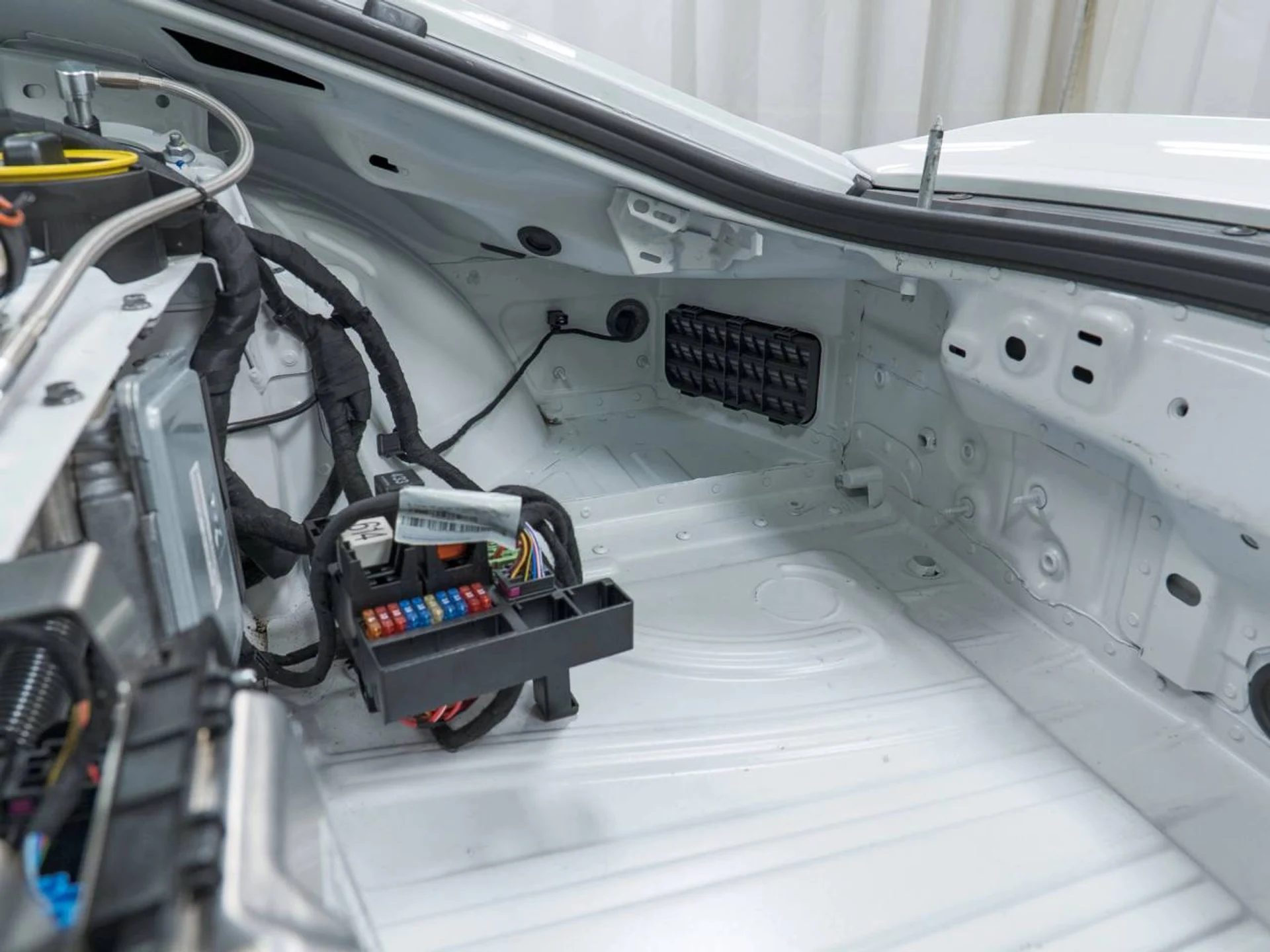 mph018_2388176772_1280_c6e3502f99