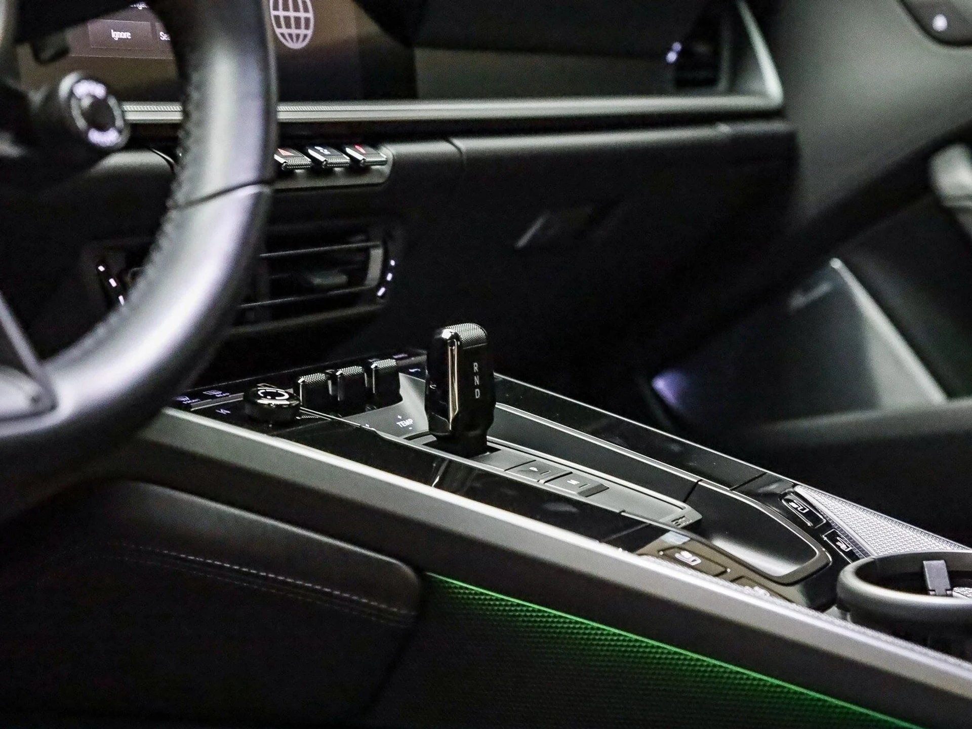 mph018_2389017804_a4d86a1ca9213f7273035eb5611d5f19x_bdc103e137