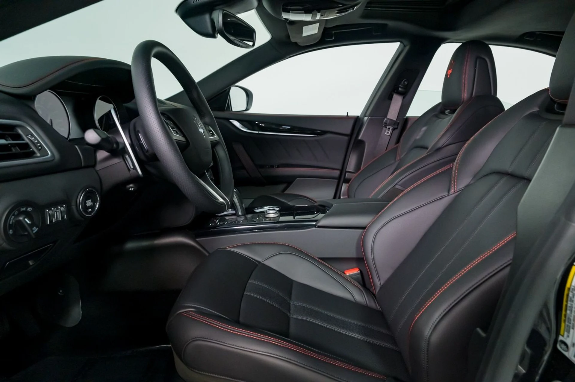 mph018_2394792092_9af5e639d6524514bdd585525aa24096_a6daadbcc0