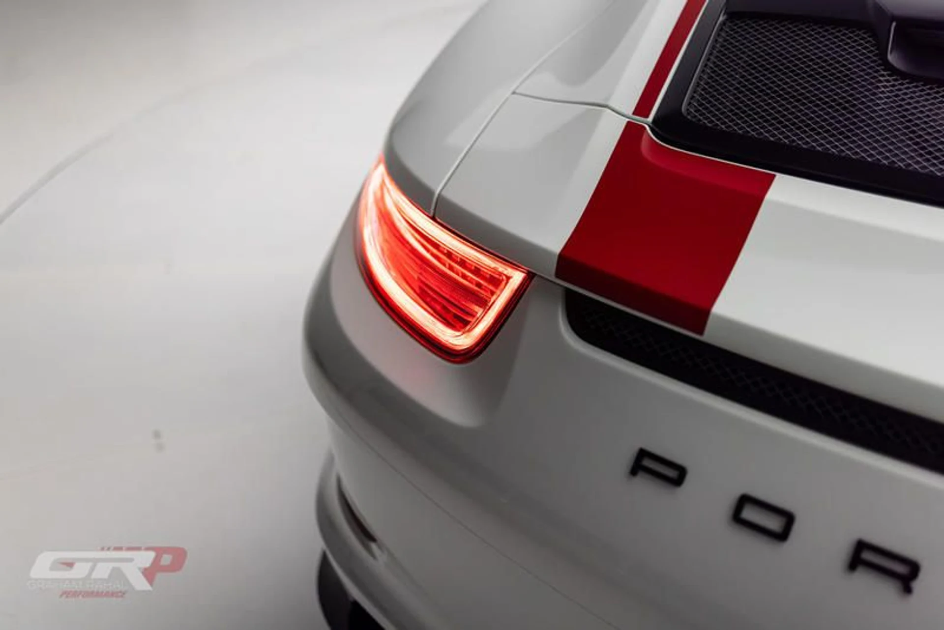 mph018_2398520145_479_B4401_0_E7_C_47_A2_8905_BF_1_D2887_F9_E2_9ddade0115