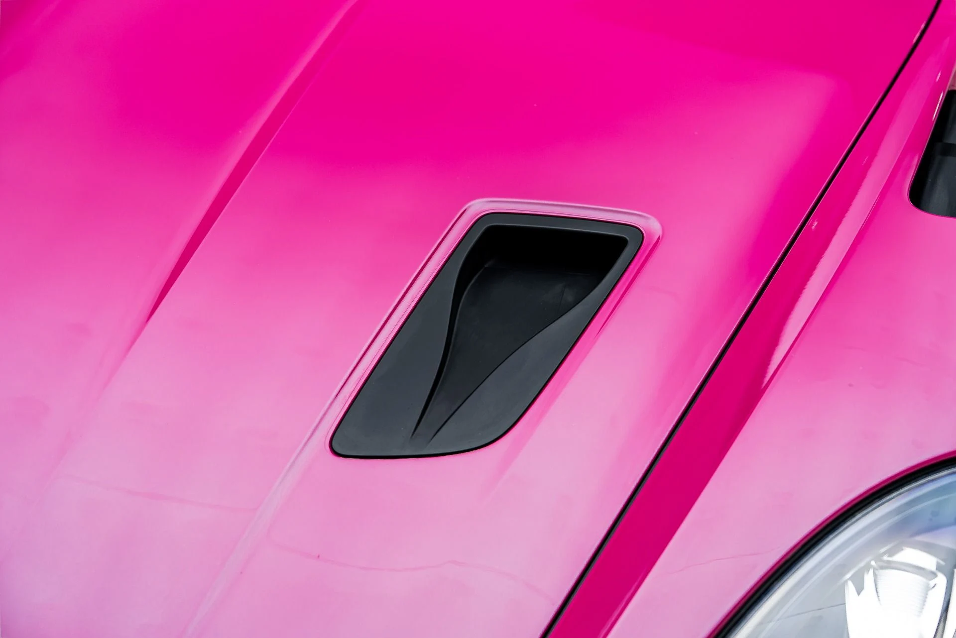 mph018_2398655924_Used_2023_Porsche_718_Cayman_GT_4_RS_1783380757_7da5dc4f34