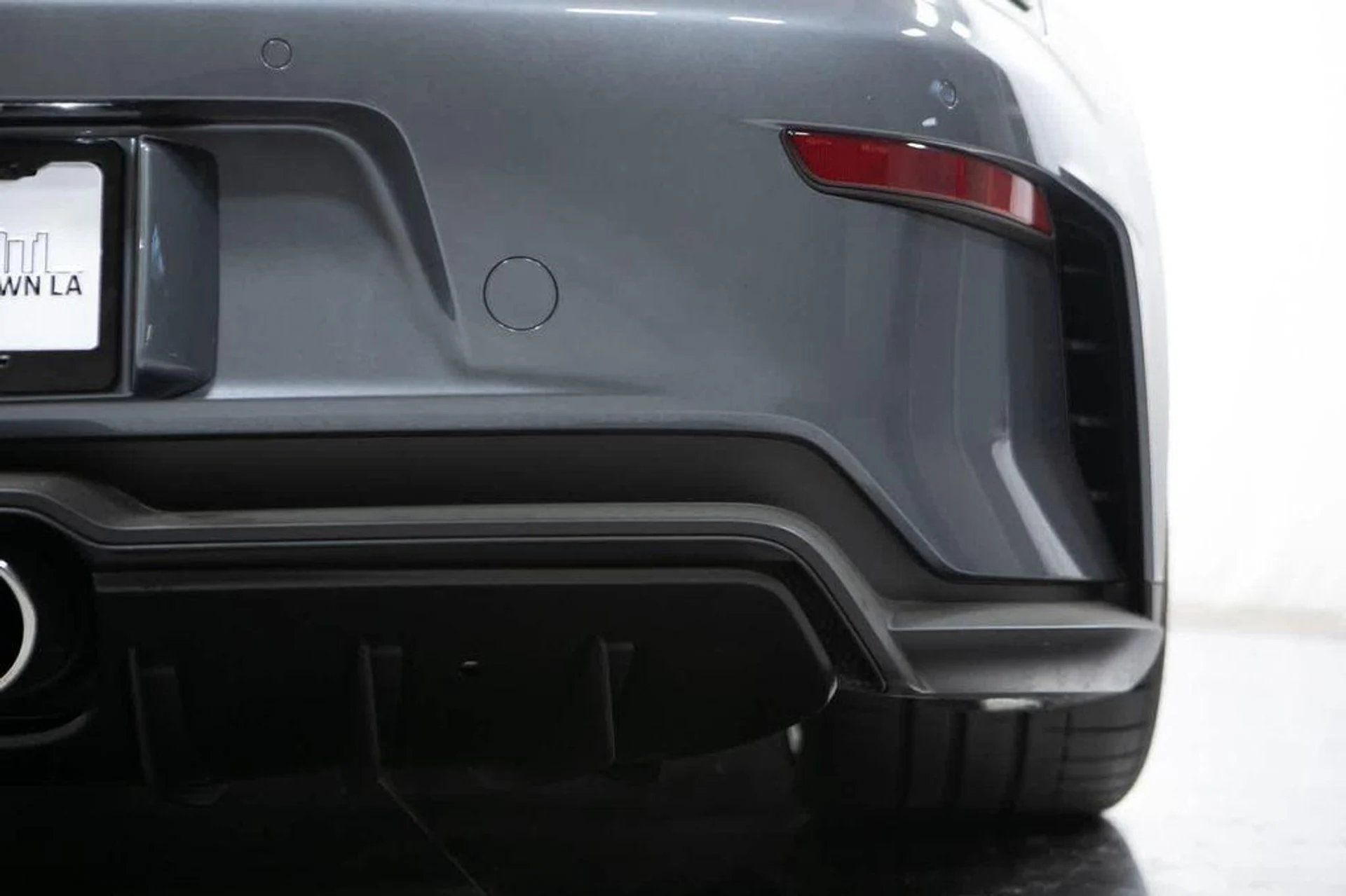 mph018_2398824736_Pnxinm7_Y4_B9_Slz_UNVD_9ci_Lpmsc_36675dd408