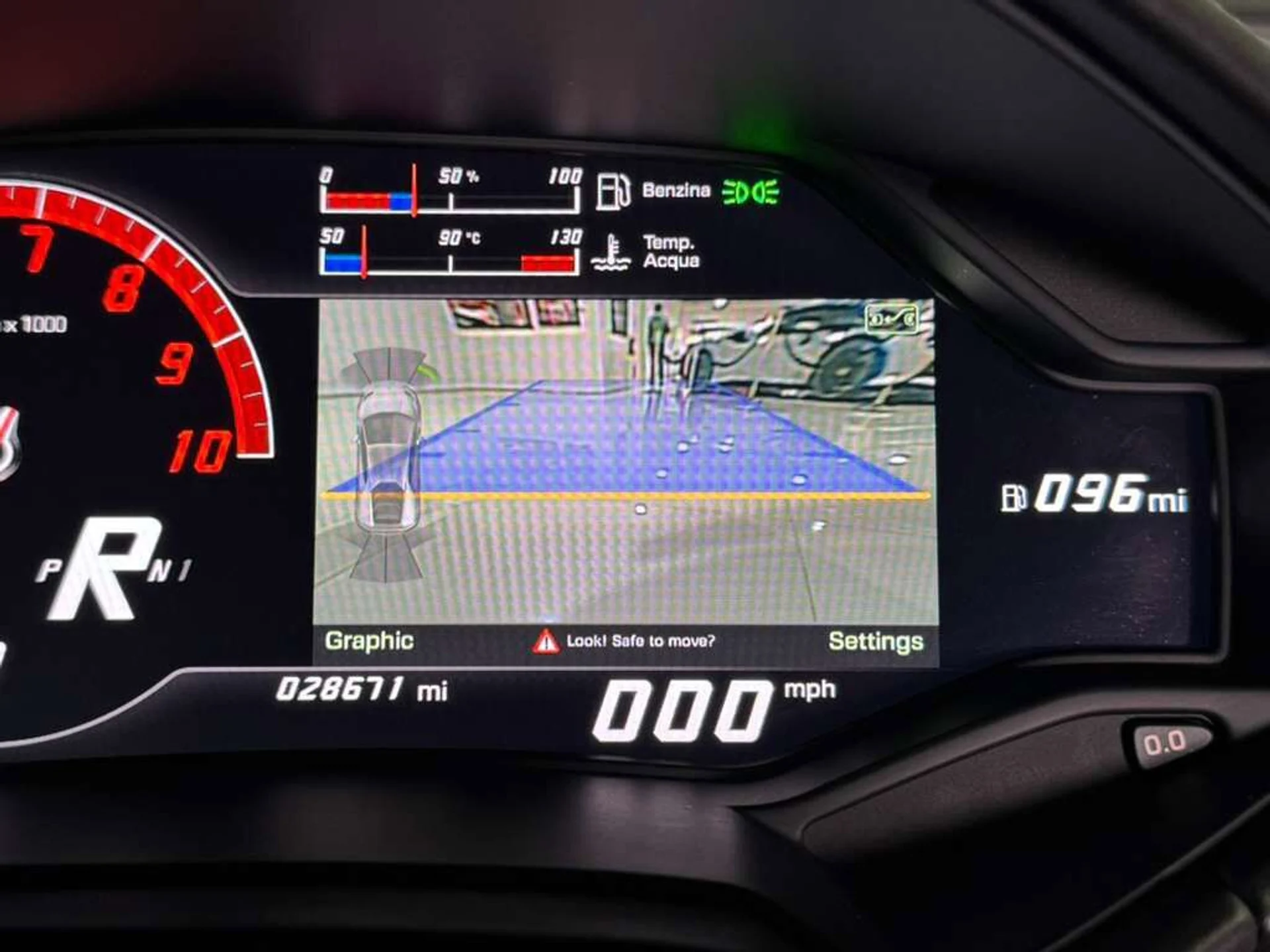 mph018_2410888565_2444e66c38deaad55171ddc182c907ae_484a8251df