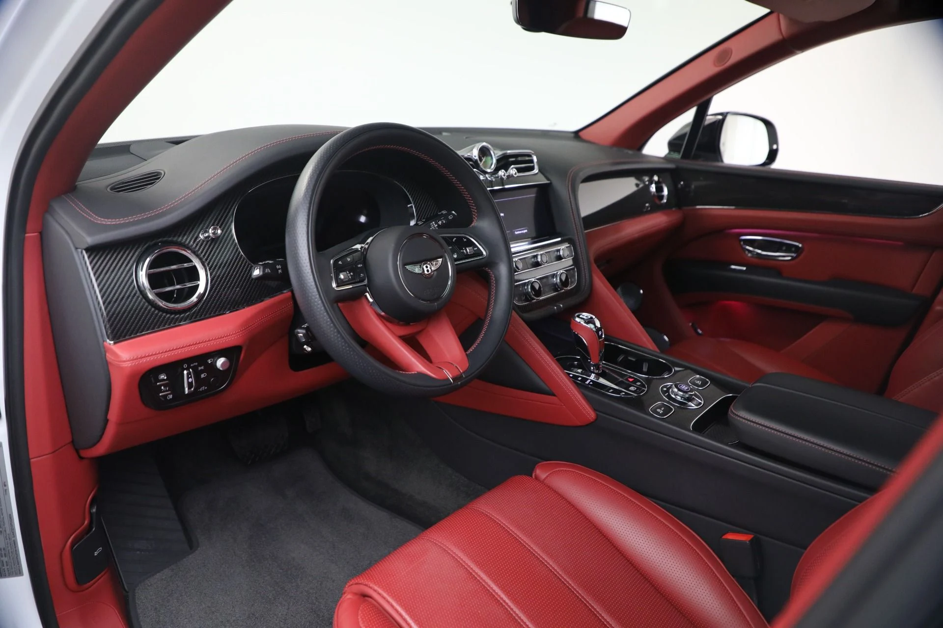 mph018_2413648417_Used_2023_Bentley_Bentayga_S_V8_1775660765_72a2f8d51f