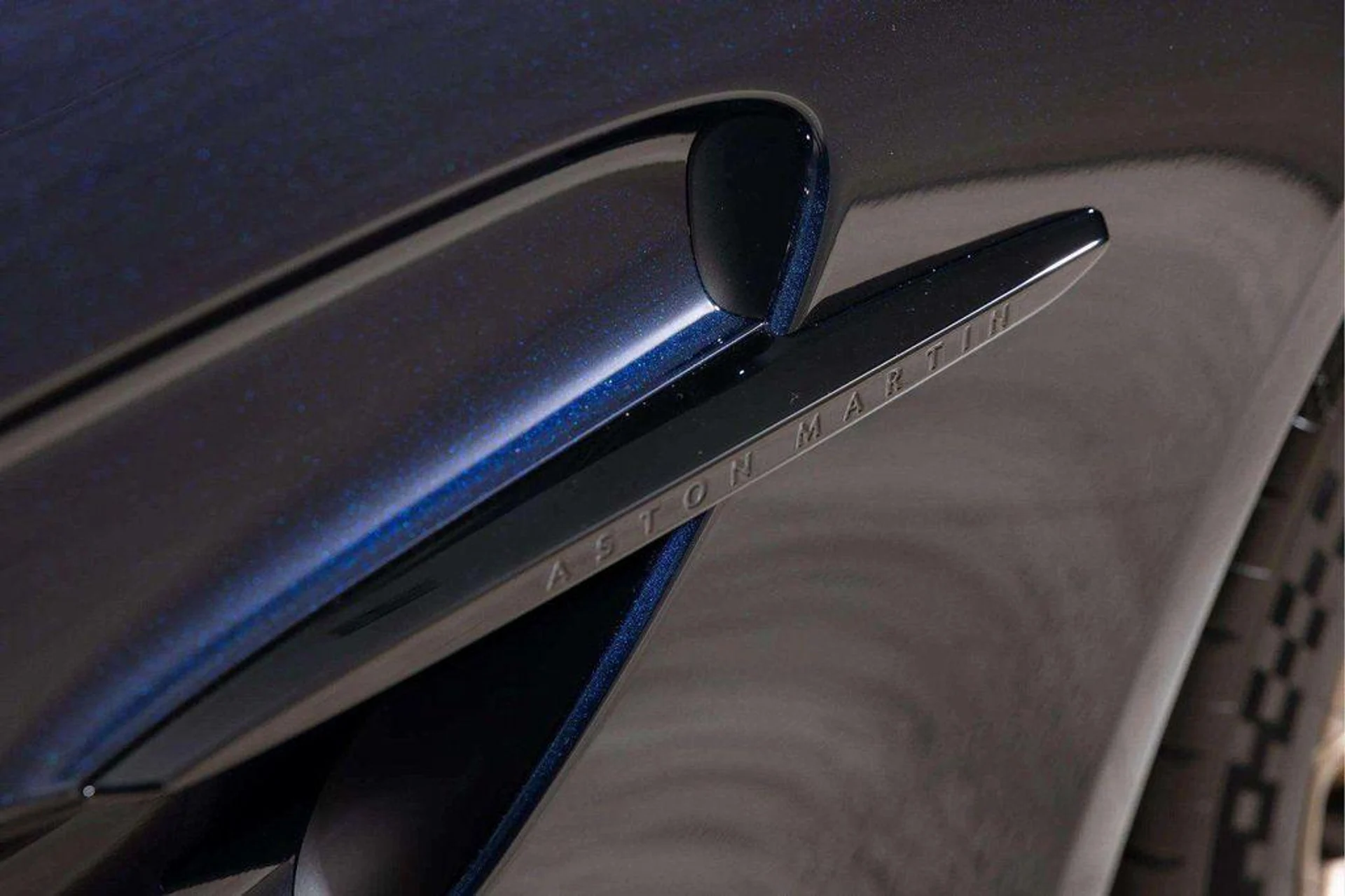 mph018_2414836719_6_qrai77_KBOG_1v_SGA_9_Syjh_Kh6o_89d18497ad