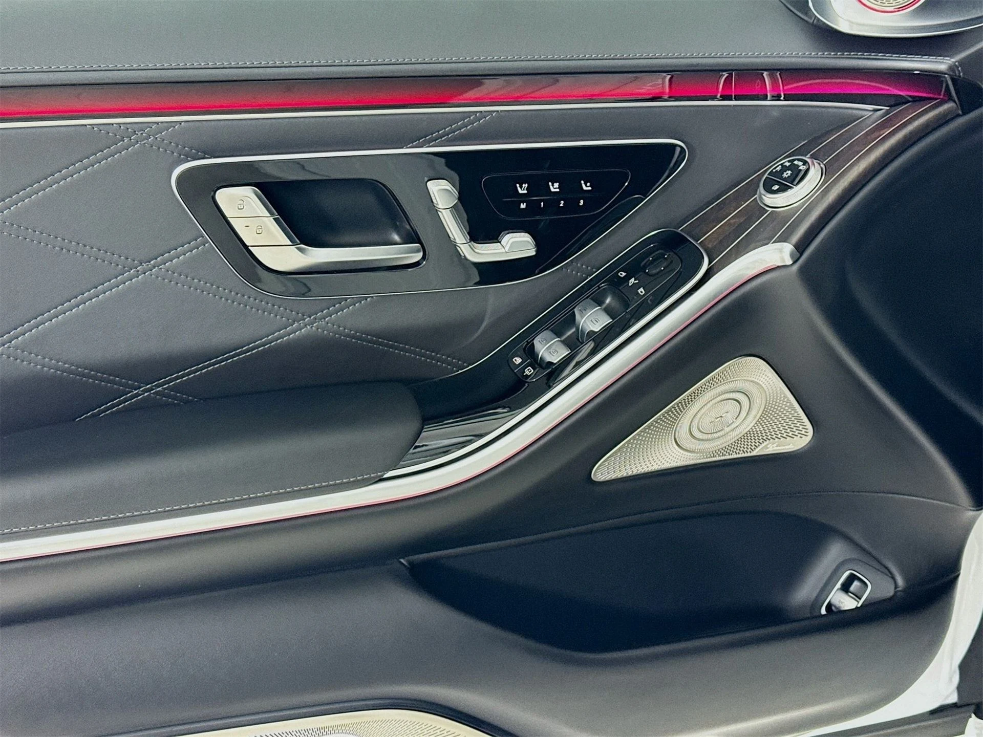 mph018_2424722237_93de07f05c39912ba53fb413882989fcx_2bfa2a40d9