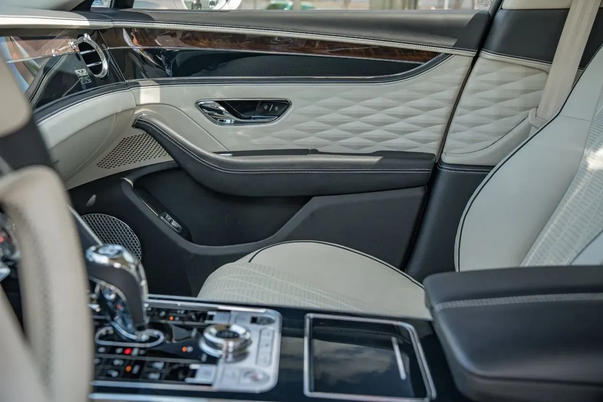 mph018_2433290447_a834df7f34484f7f83d5c45284134778_bb03b29f2a