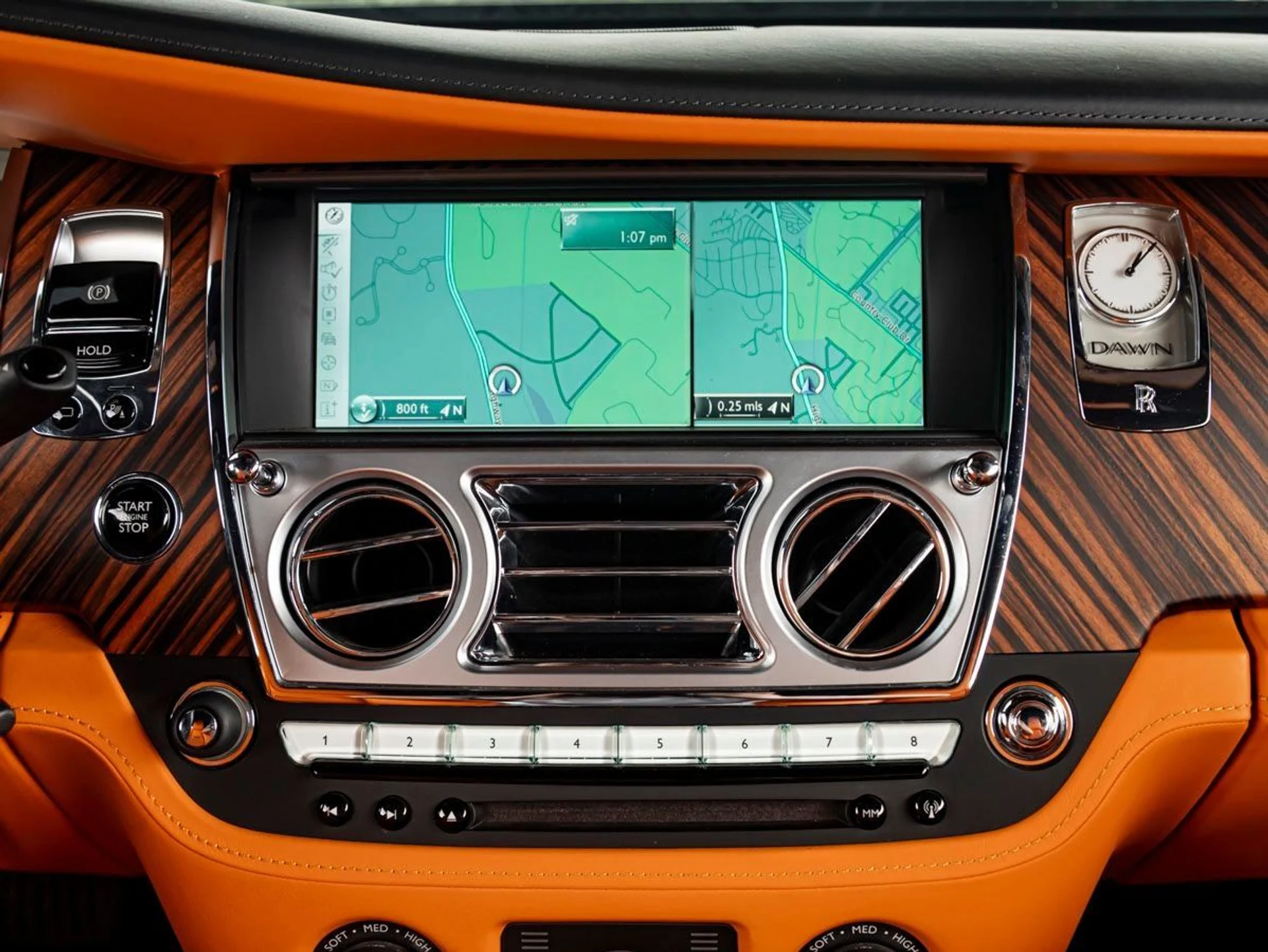 mph018_2436823384_19_526eb79380