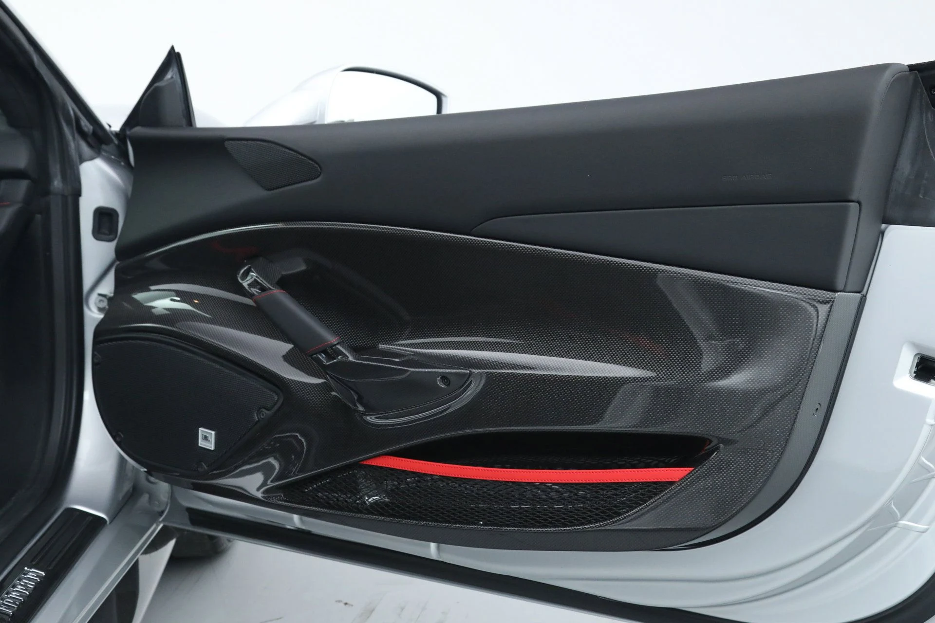 mph018_244104137_aa2f4252548f97e13607154c2551097f_5803f5803e