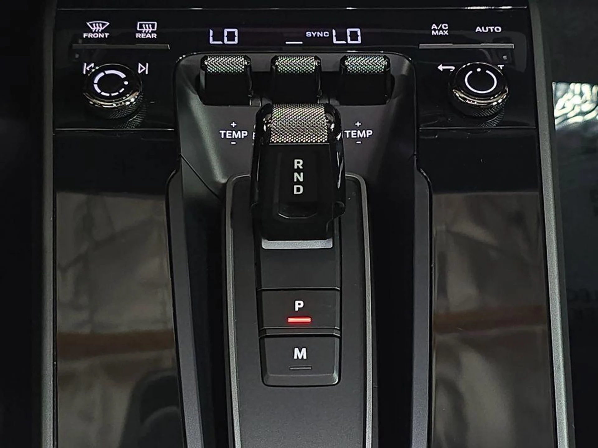 mph018_2445354481_Lw_To57_z_Ho_ZCZ_Kuo2hnw6_N8uh_Z8_a05871c45e