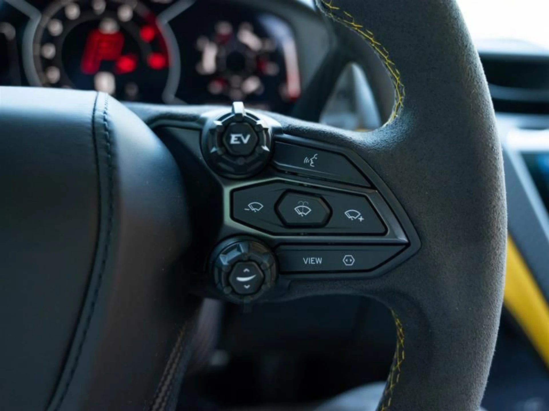 mph018_2446401295_1yf1fuqw_60eeb6e21d