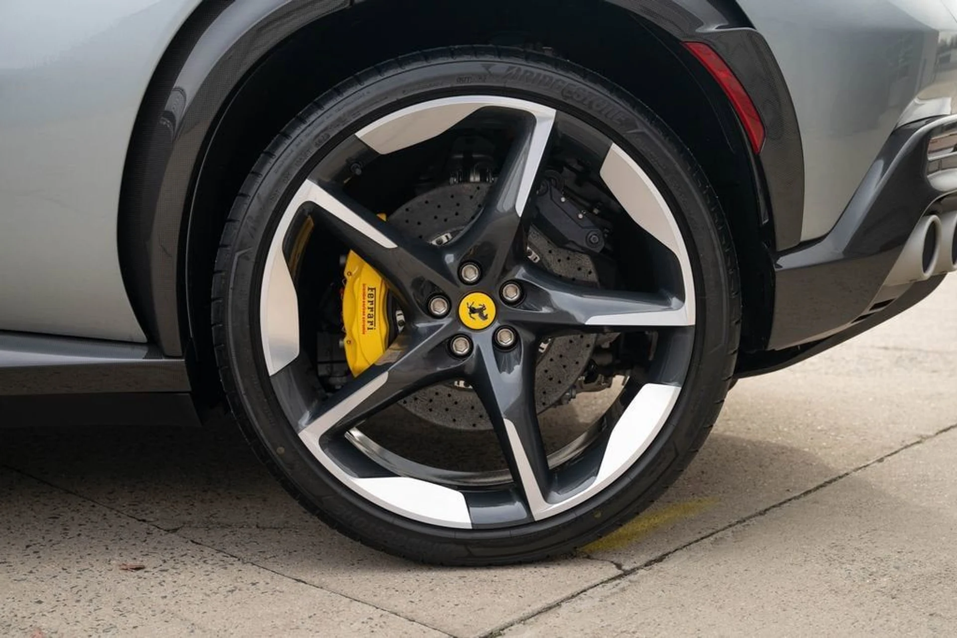 mph018_2449772804_db5f83342766404788fd74caa1e4361a_7e7081dffb