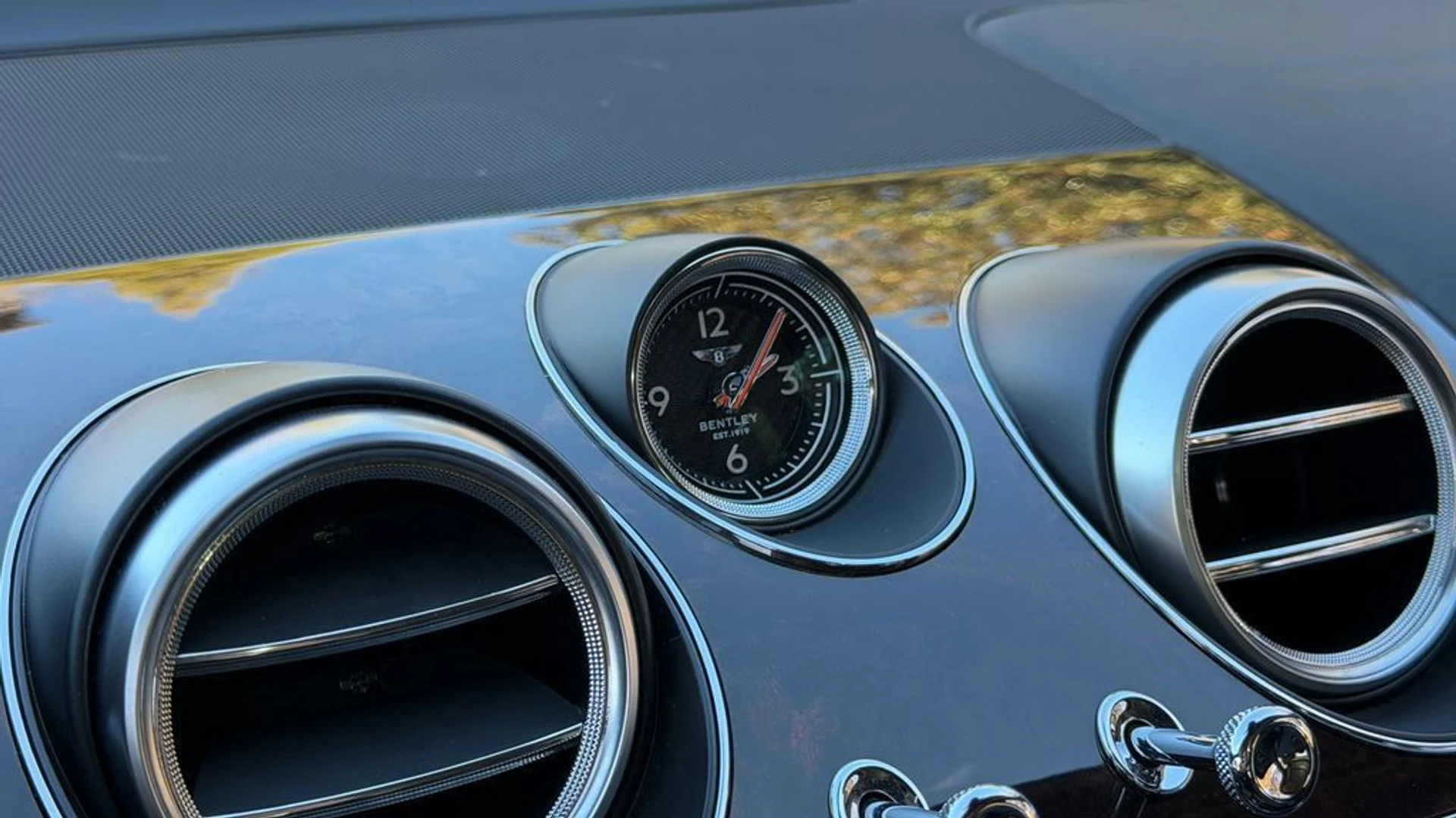 mph018_2457517148_c3aba70623864cf6bcf2219be9141e4b_939ebedd31