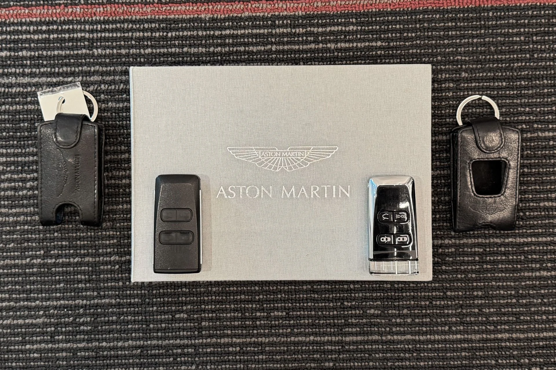 mph018_2458377181_Used_2016_Aston_Martin_Vanquish_V12_Power_Low_Miles_Hourglass_Quilting_1784928754_18a0f5bacf