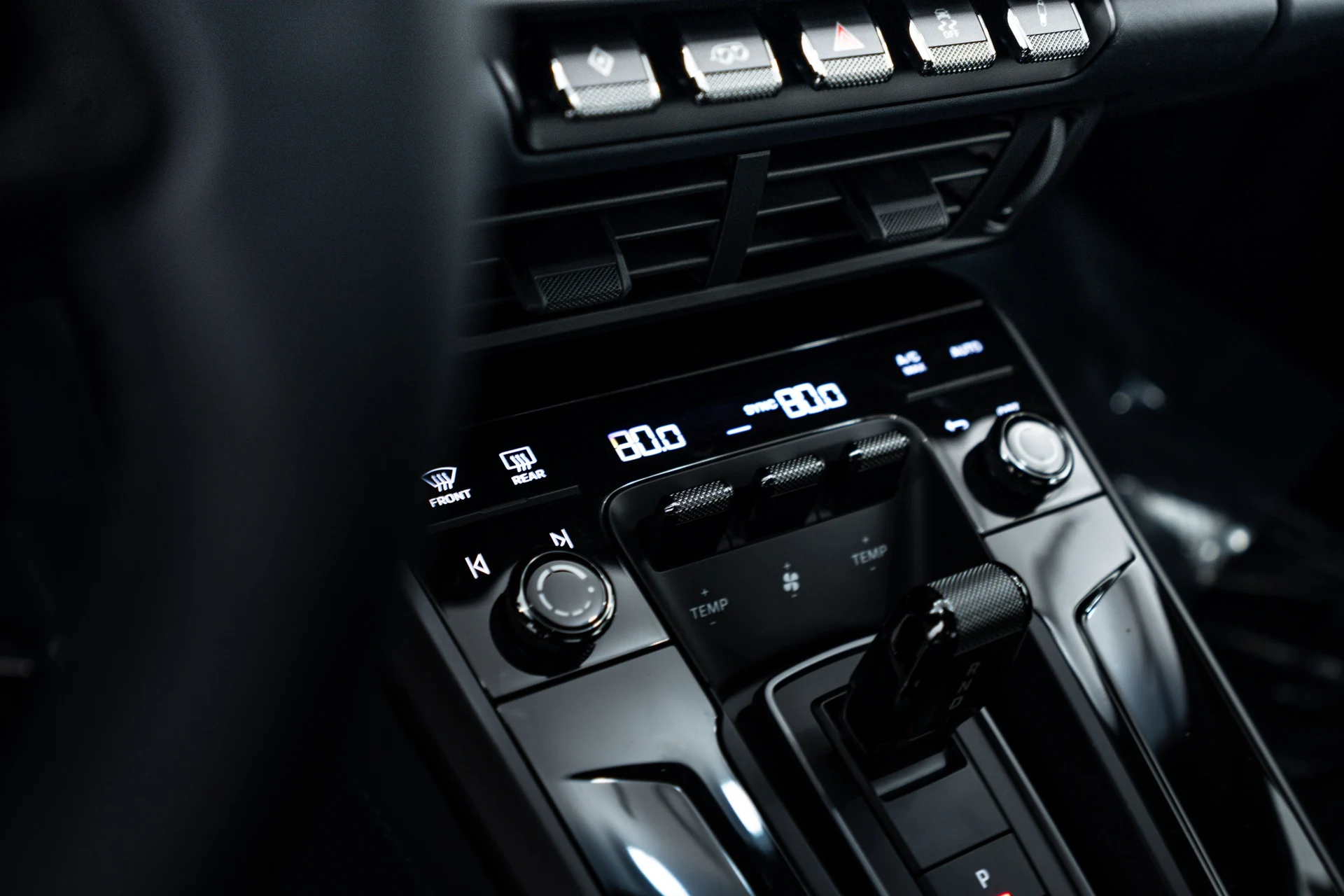 mph018_2460358846_3b26065cbe1109edd6146da50cd66d77_abbd06a490