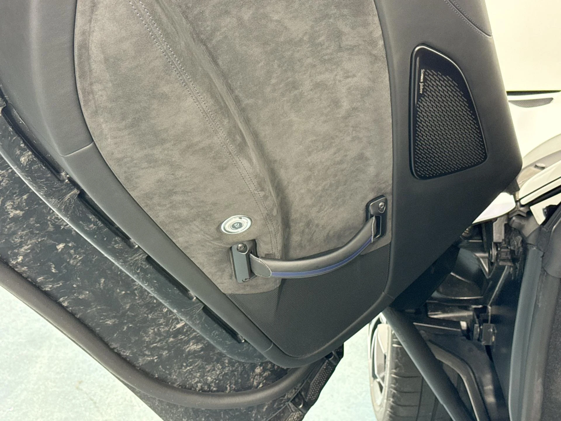 mph018_2474837749_Used_2023_Maserati_MC_20_1784665821_fb693007c1