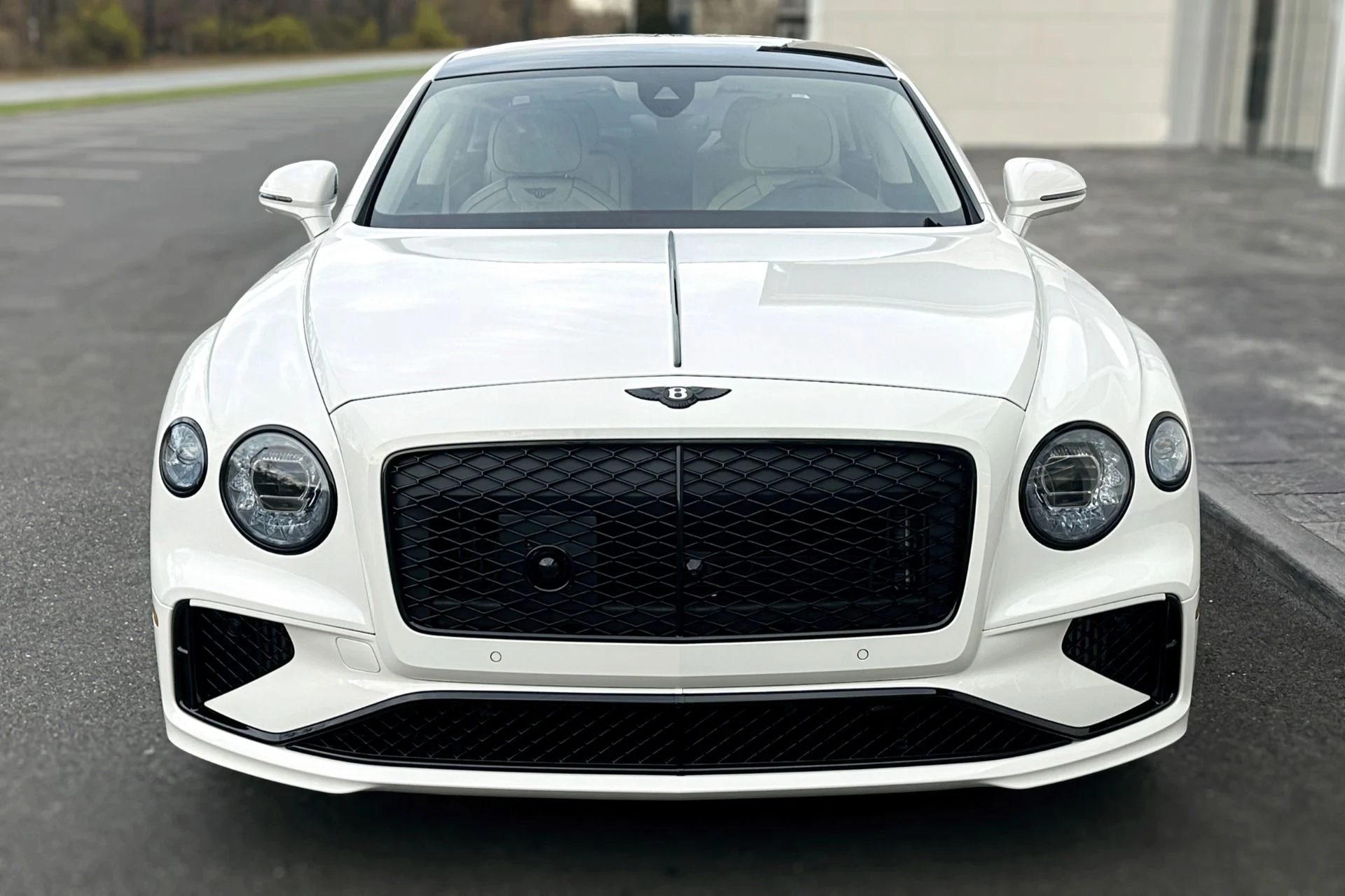 mph018_2477451938_New_2026_Bentley_Flying_Spur_1763621558_89163f11fc