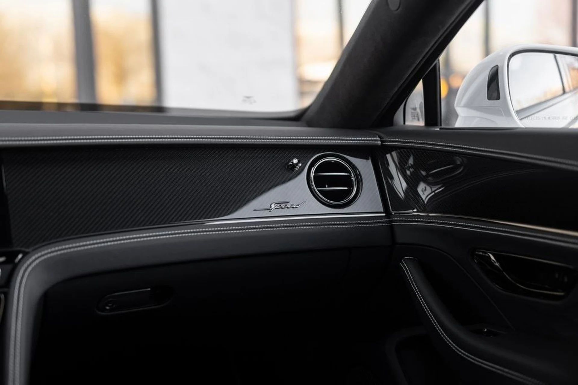 mph018_2480308926_23bda47fc9e19917de1b43bab8841061x_e61b04af64